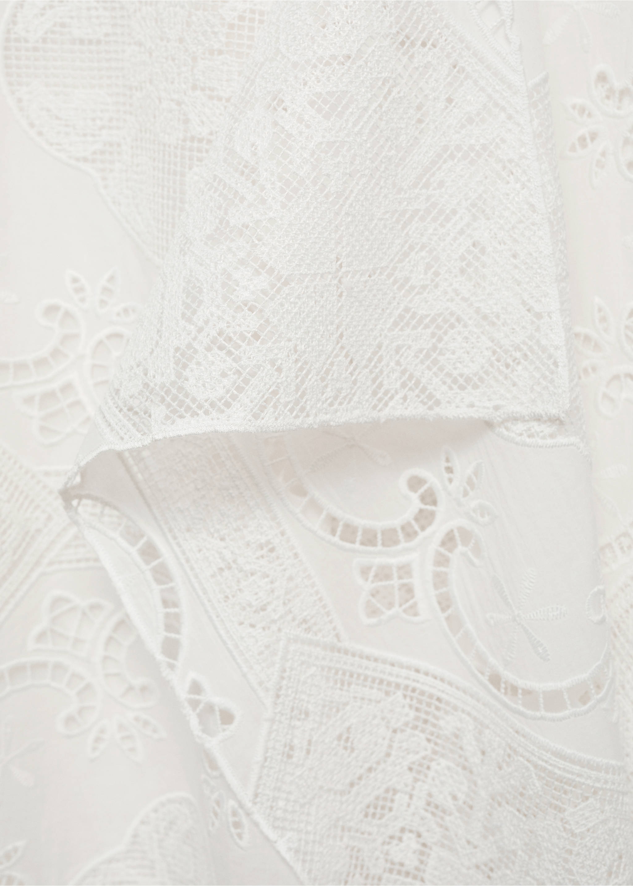 Asymmetrical embroidered dress - Details of the article 8, Off White. Ref: 77022931-00.