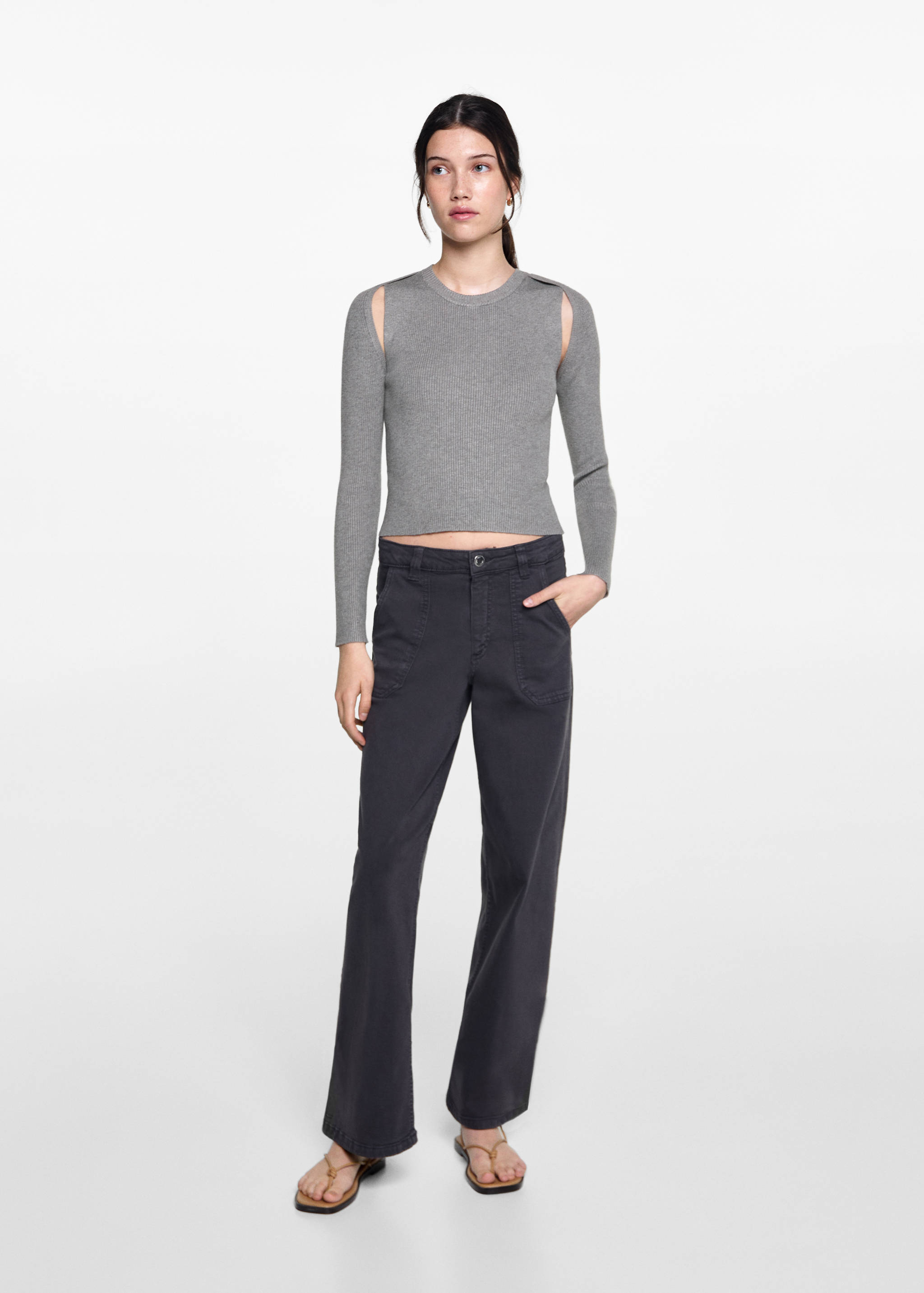 Ribbed sweater with sleeves - General plane