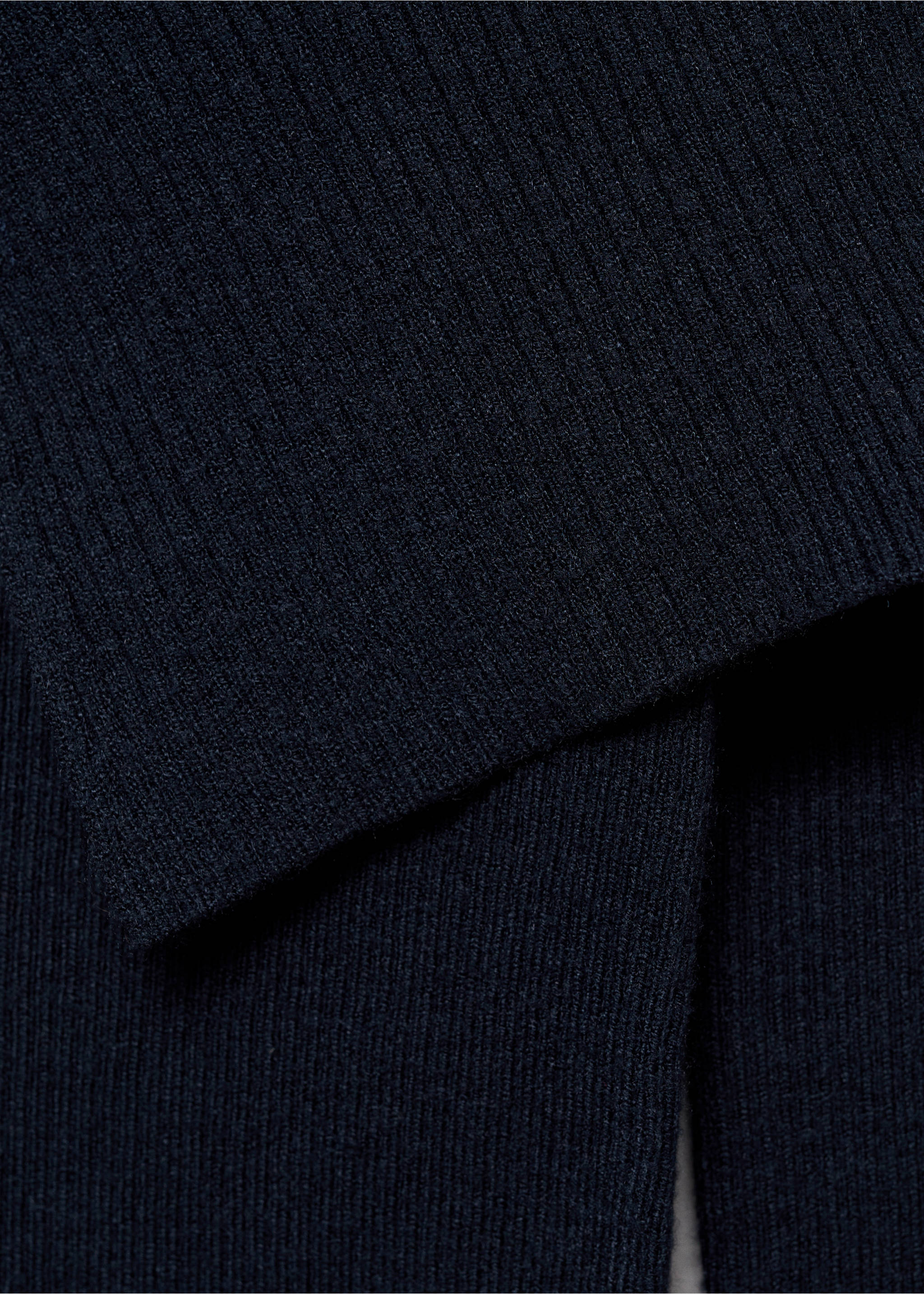 Jersey punto hombros descubiertos - Detalle del artículo 0, Azul marino oscuro. Ref: 77022935-00.