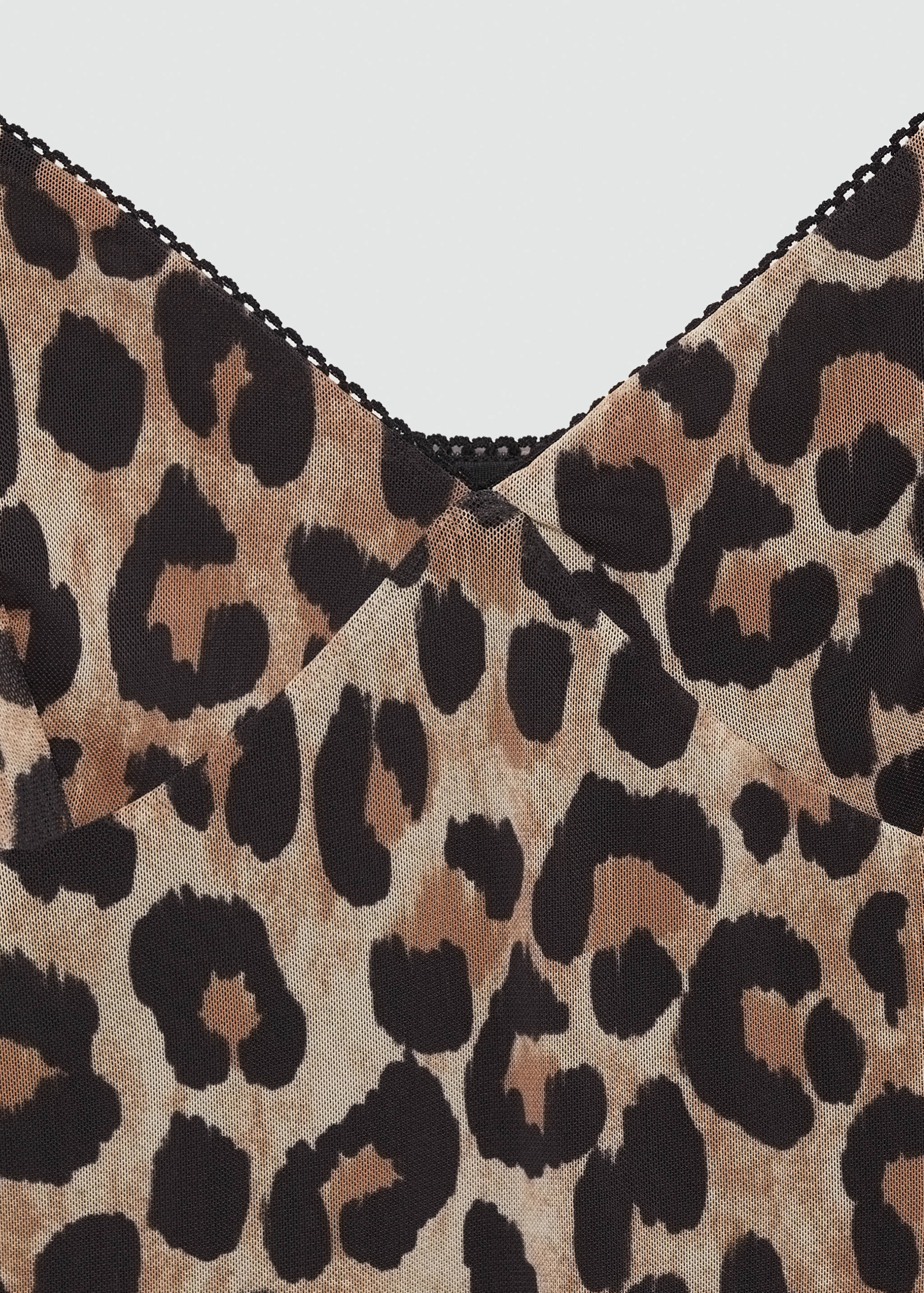 Leopard midi dress - Details of the article 8