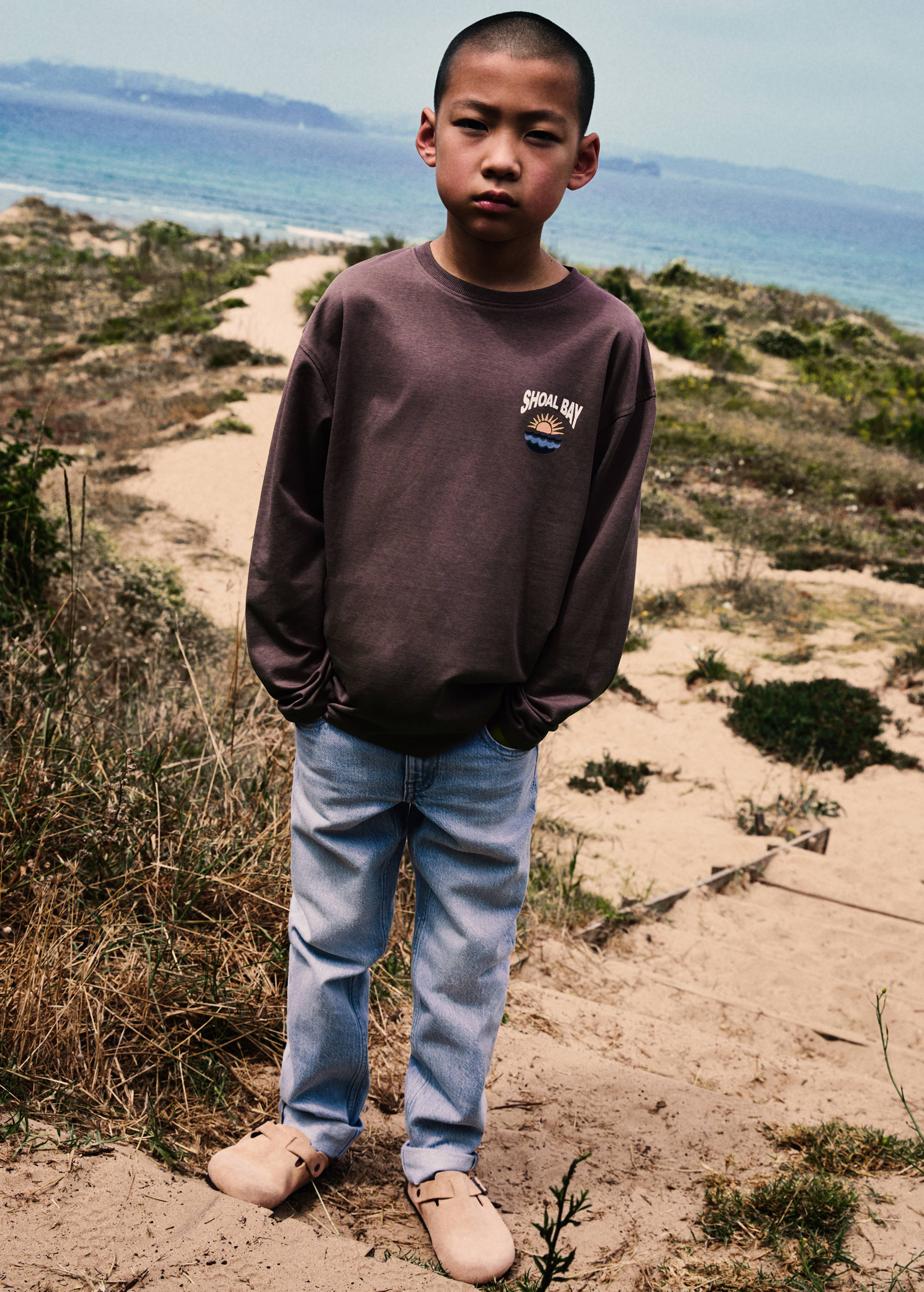 Straight jeans with turn-up - Details of the article 5