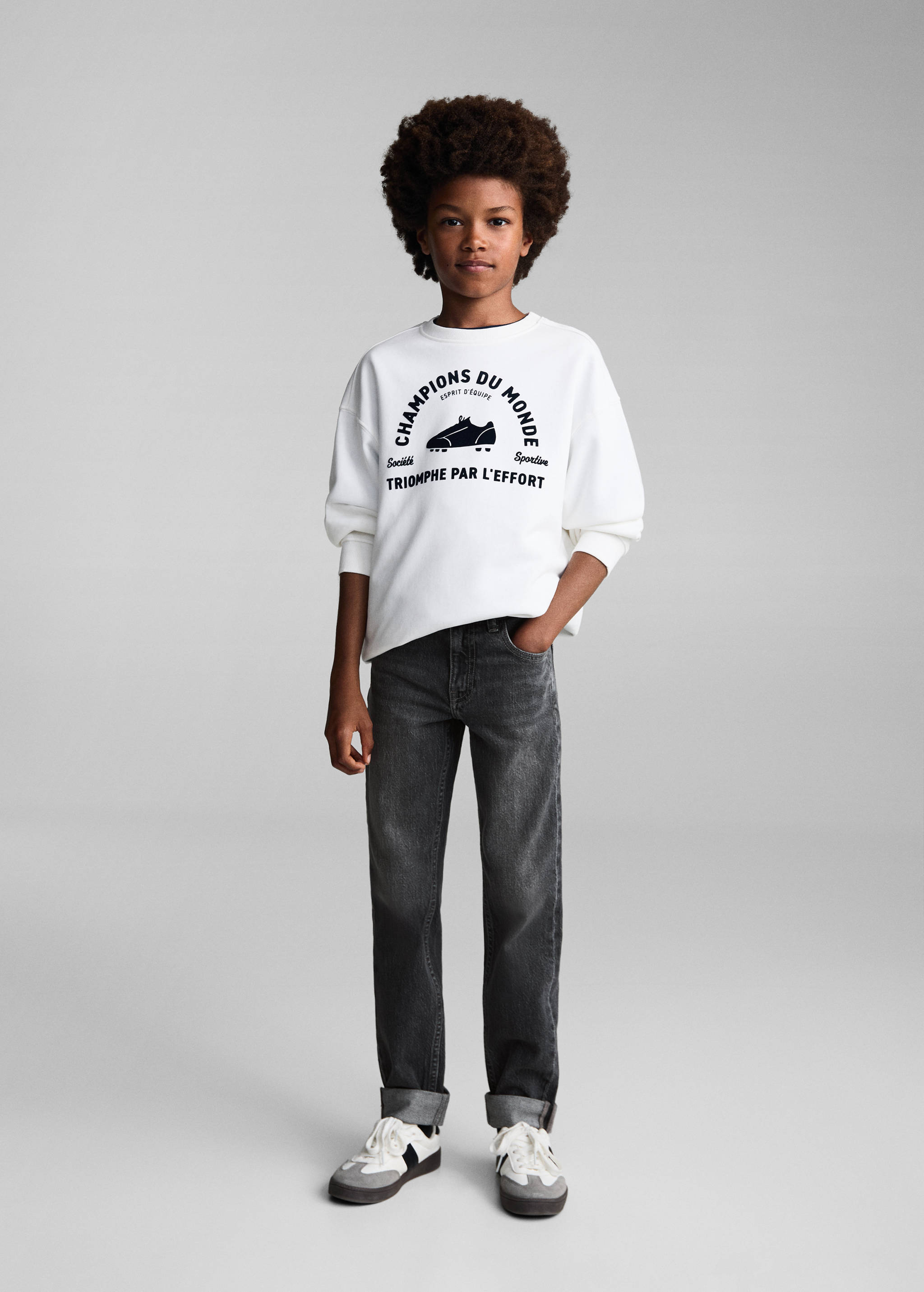 Straight jeans with turn-up - General plane