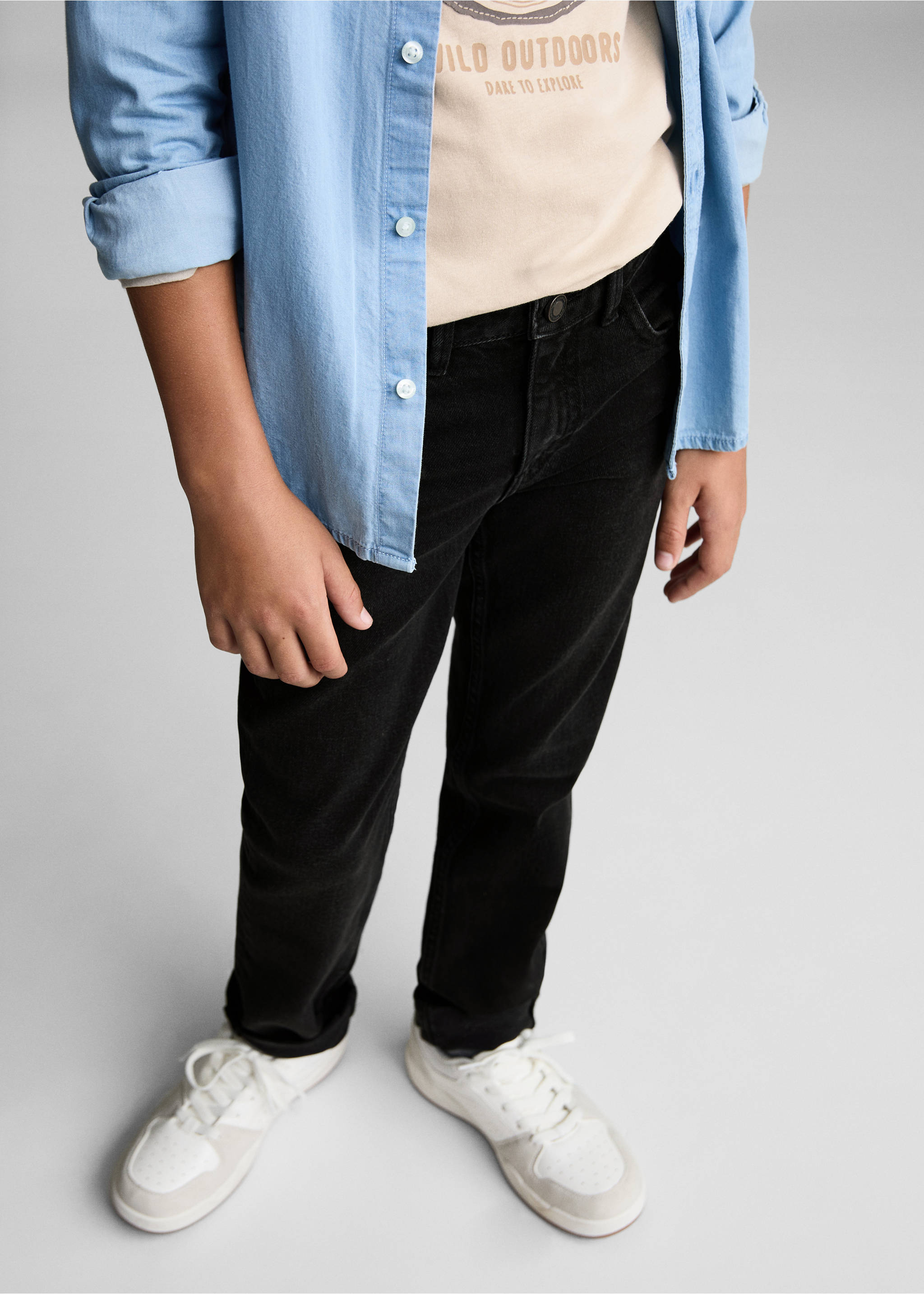 Straight jeans with turn-up - Details of the article 3, Black denim. Ref: 77023260-00.