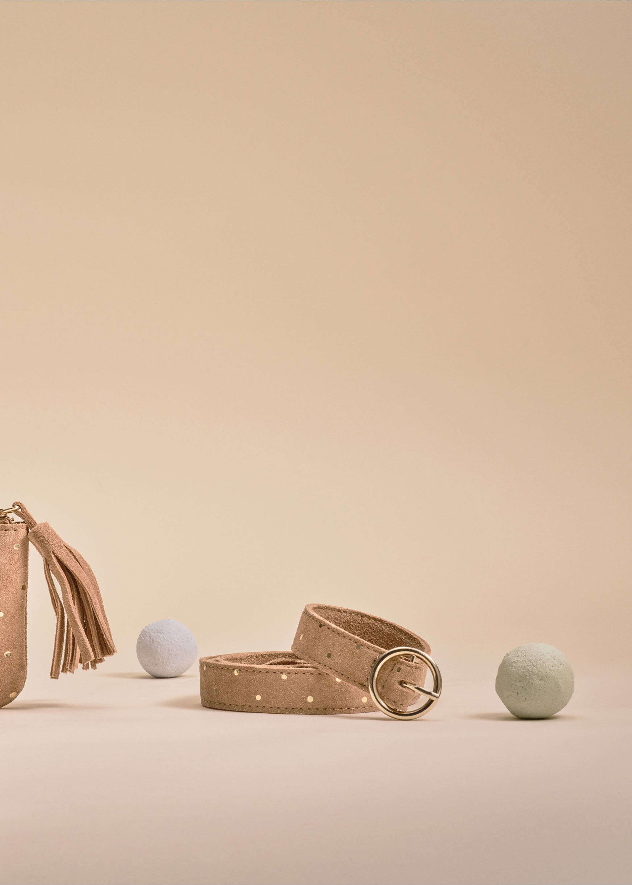 Polka-dot leather belt - General plane, Medium Brown. Ref: 77023262-00.