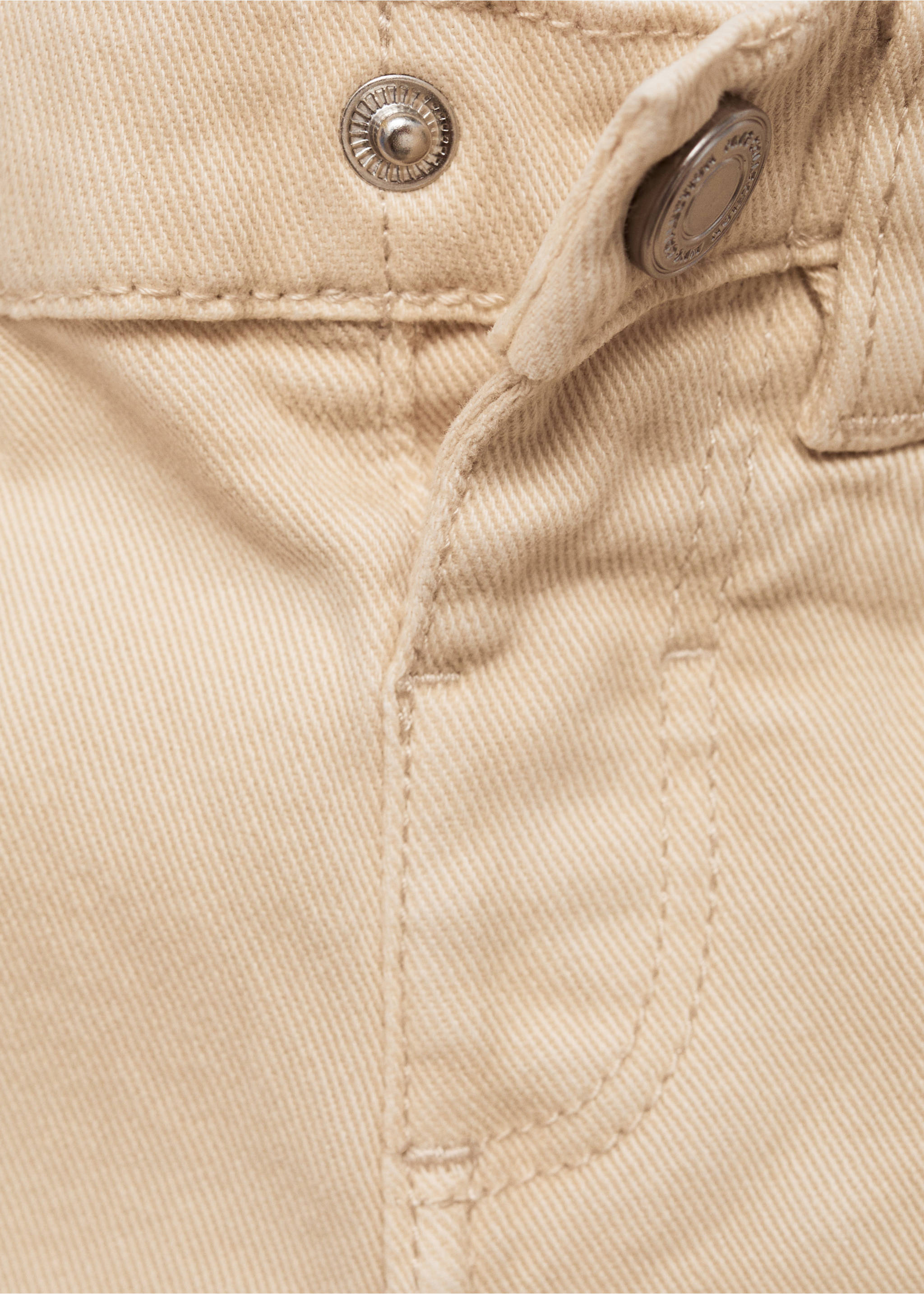 Straight-fit cotton trousers - Details of the article 8, Sand. Ref: 77023263-00.