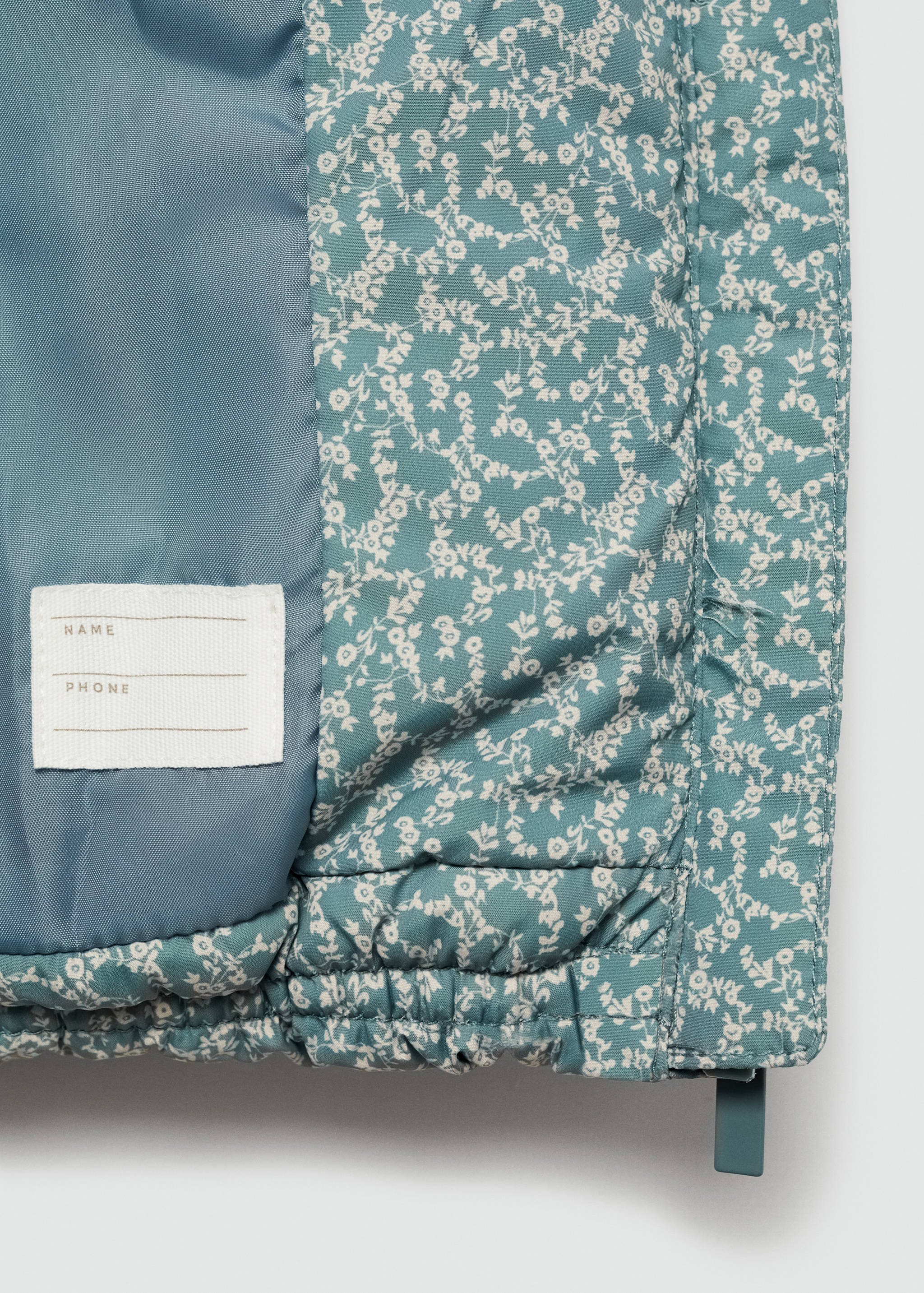 Printed quilted gilet - Details of the article 0