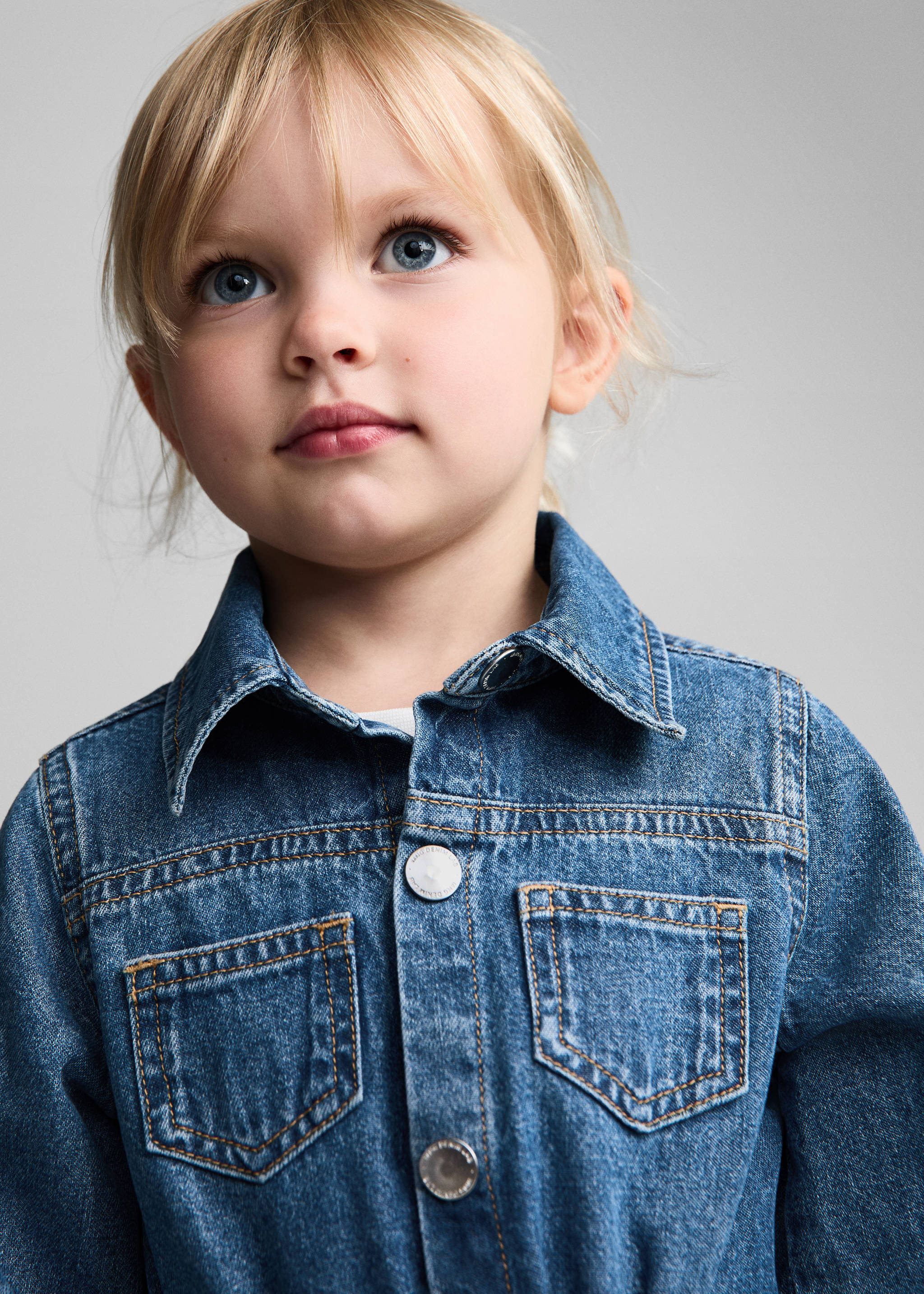 Denim shirt dress - Details of the article 1