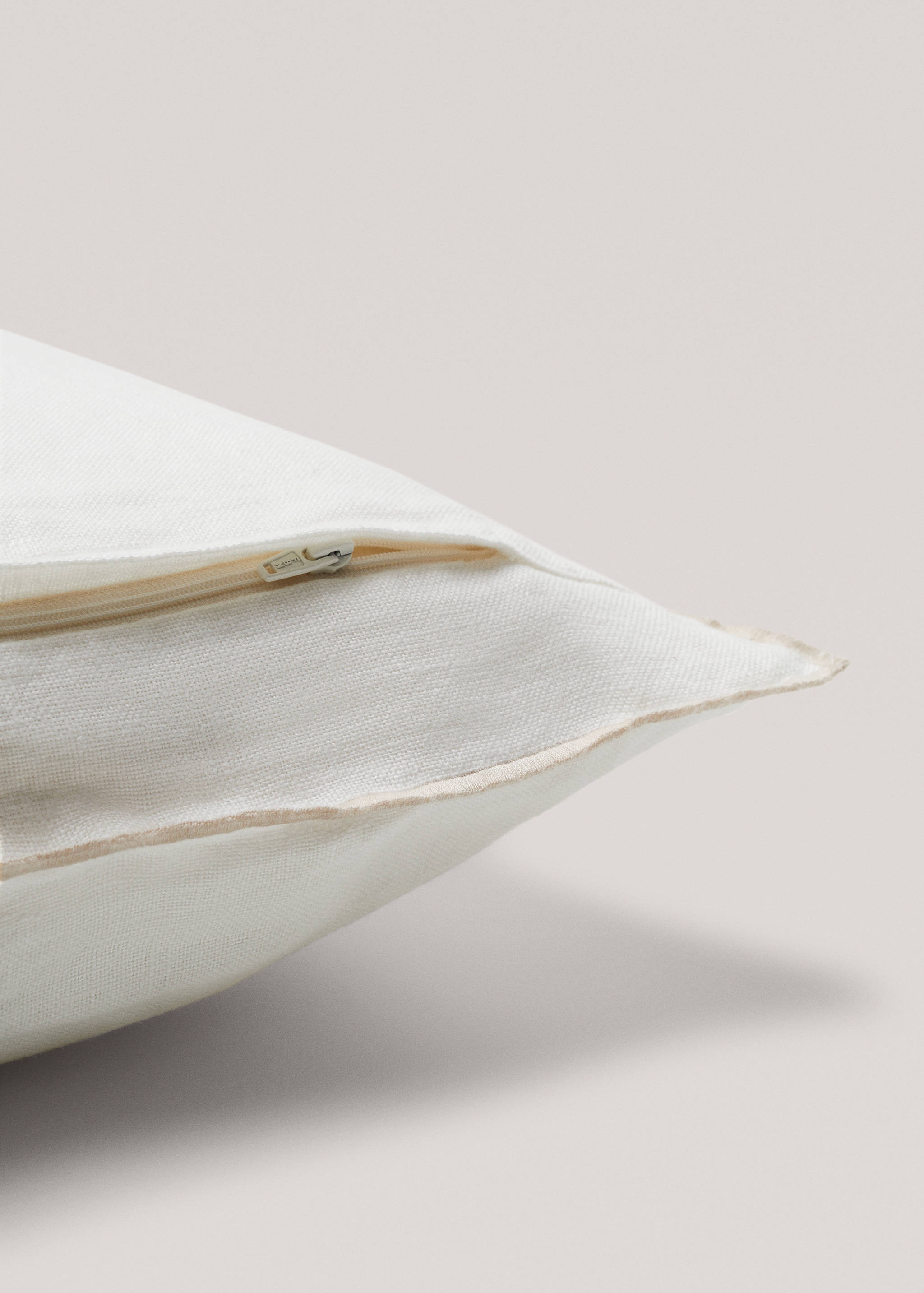 100% linen two-tone cushion cover 45x45cm - Details of the article 4