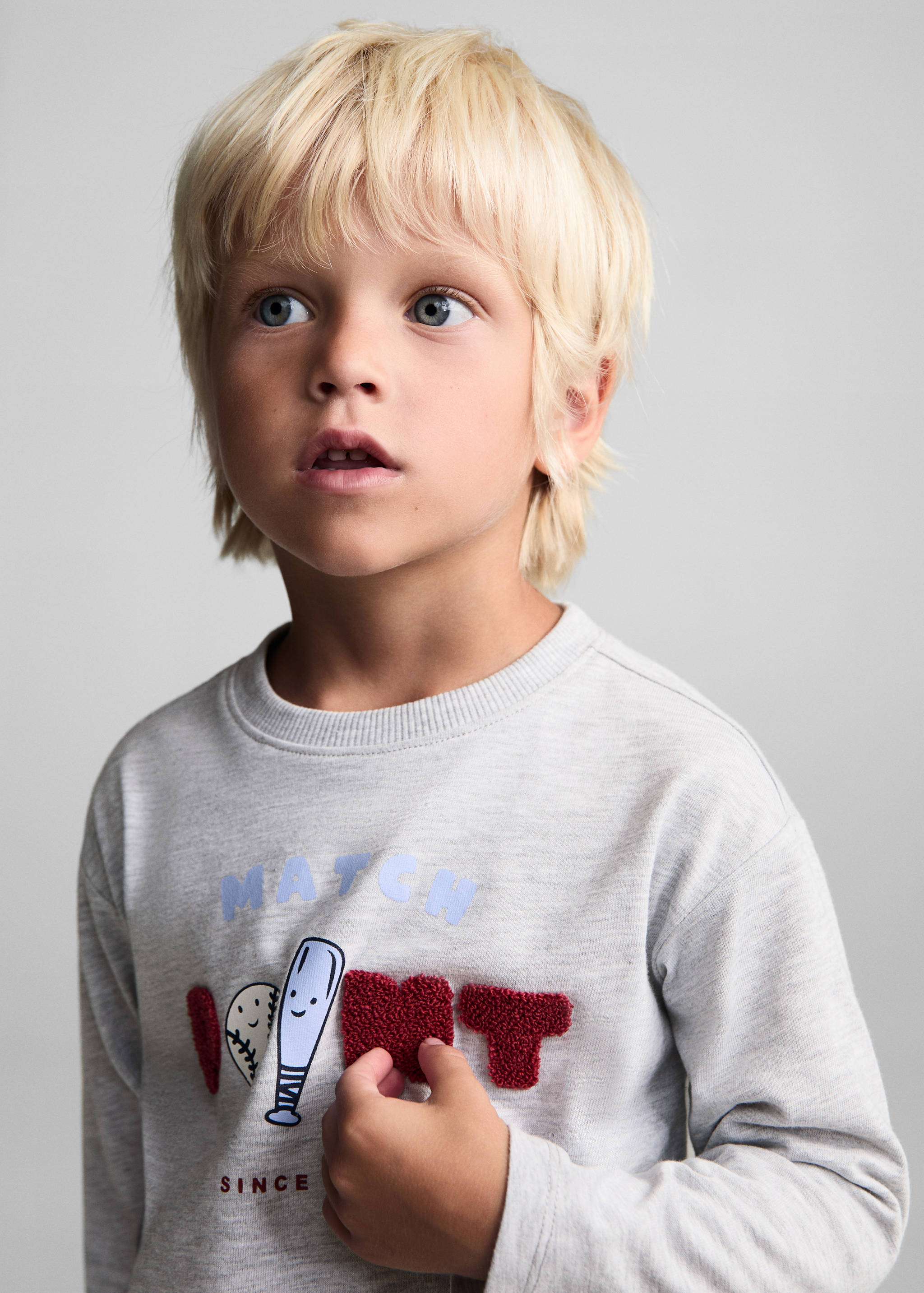 Μπλούζα μακρυμάνικη τύπωμα ανάγλυφο - Λεπτομέρεια του προϊόντος 1