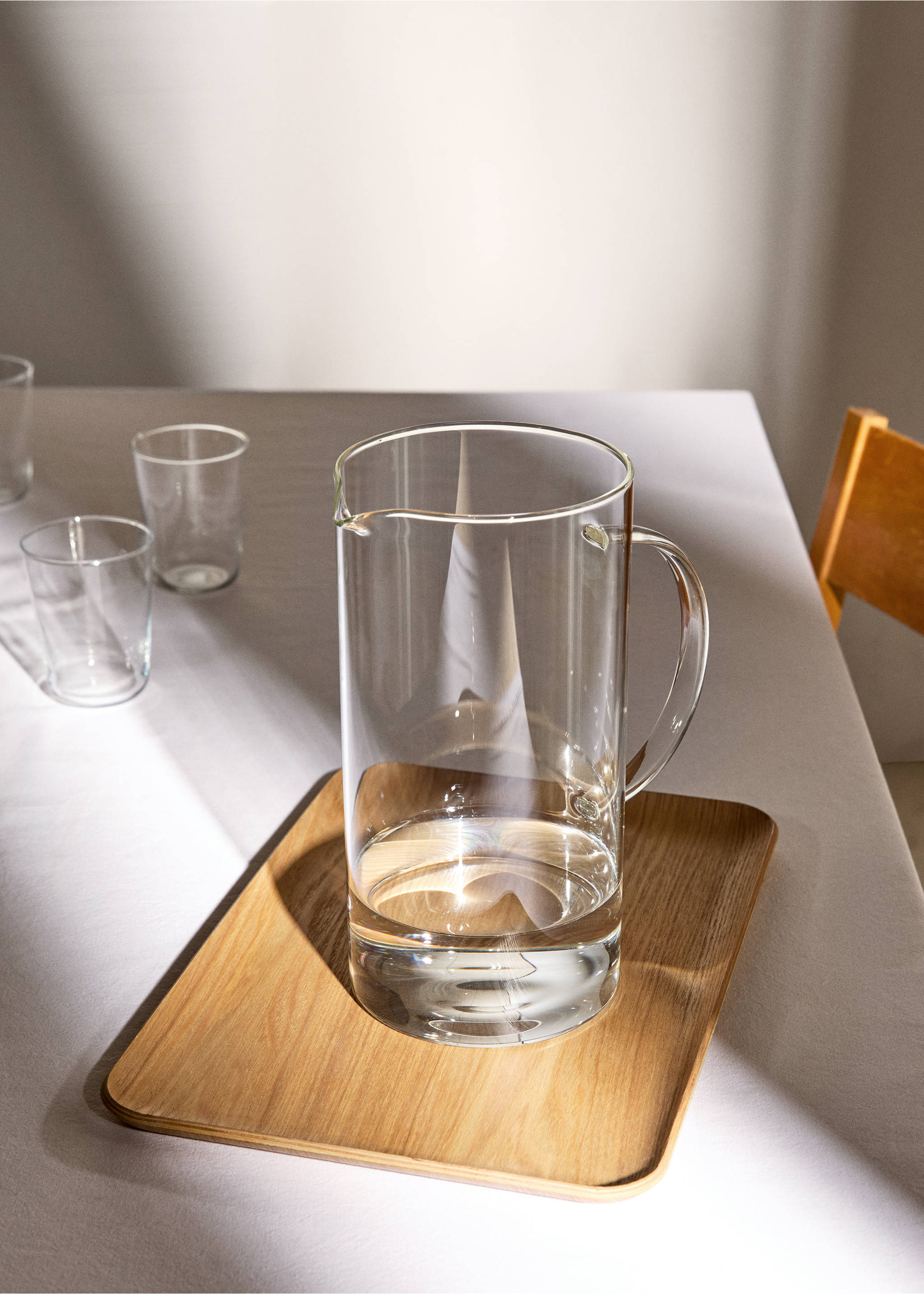 Large borosilicate jug with design and handle - General plane, Ice Grey. Ref: 77023294-00.