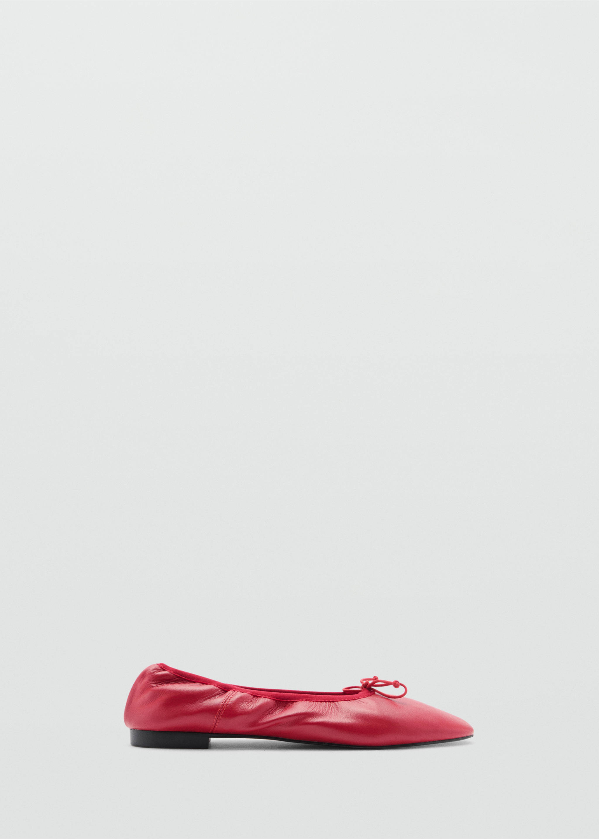 Leather ballet flats with bow - Article without model, Red. Ref: 77023669-00.