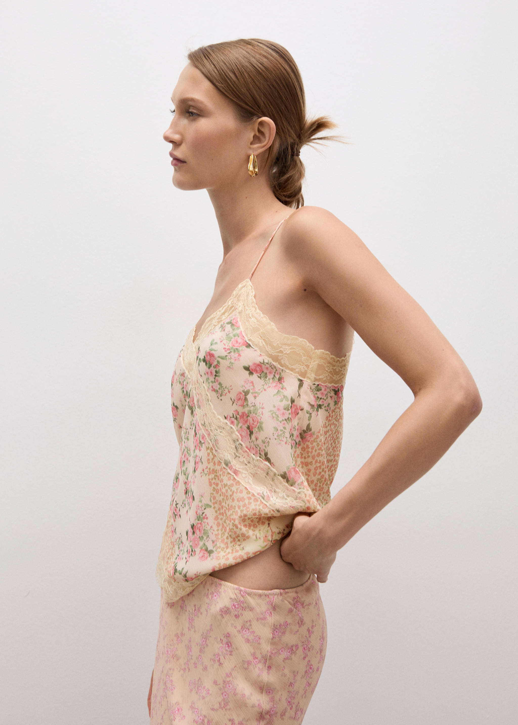 Top estampado renda - Plano médio