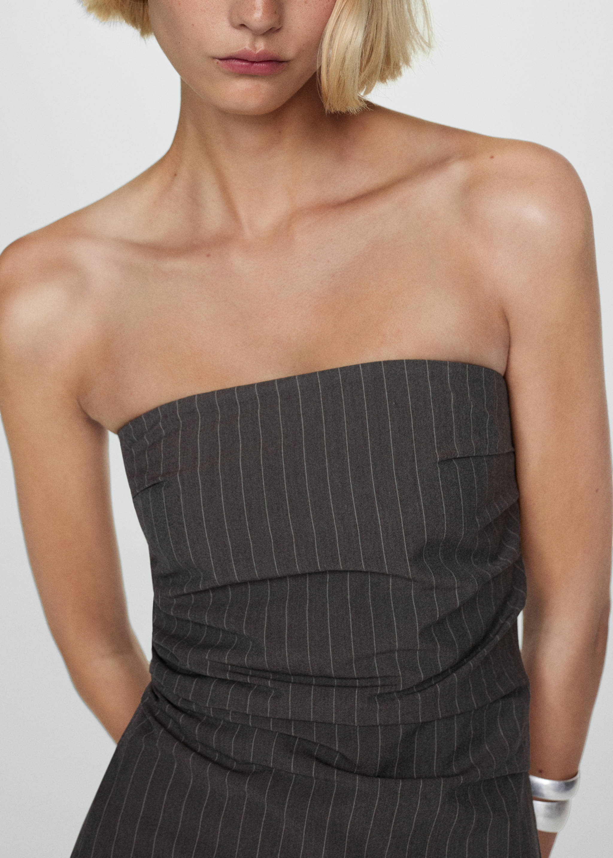 Strapless pinstripe dress - Details of the article 6