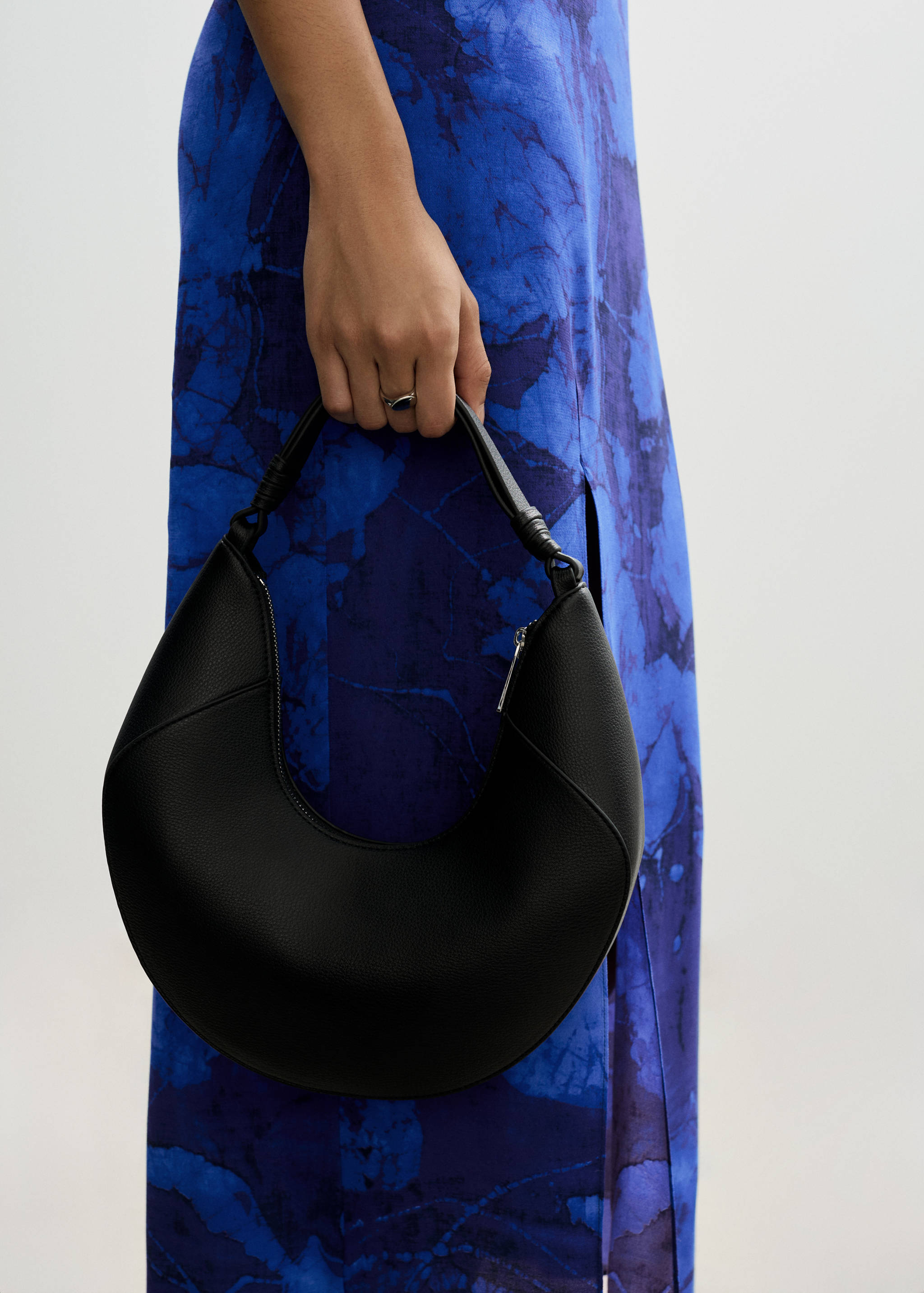 Printed strap dress - Details of the article 6