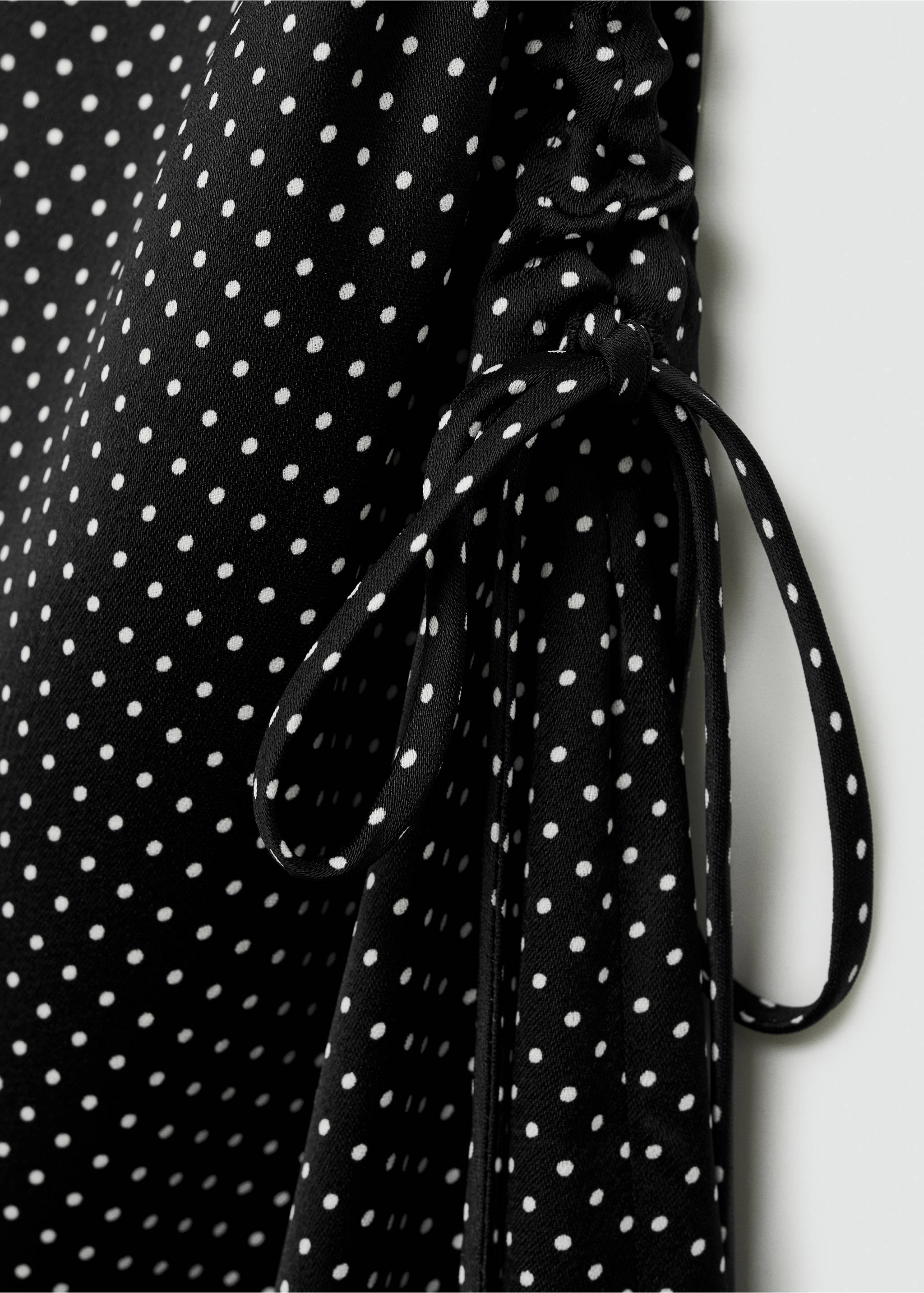 Polka-dot dress with side pleats - Details of the article 8, Black. Ref: 77024074-00.