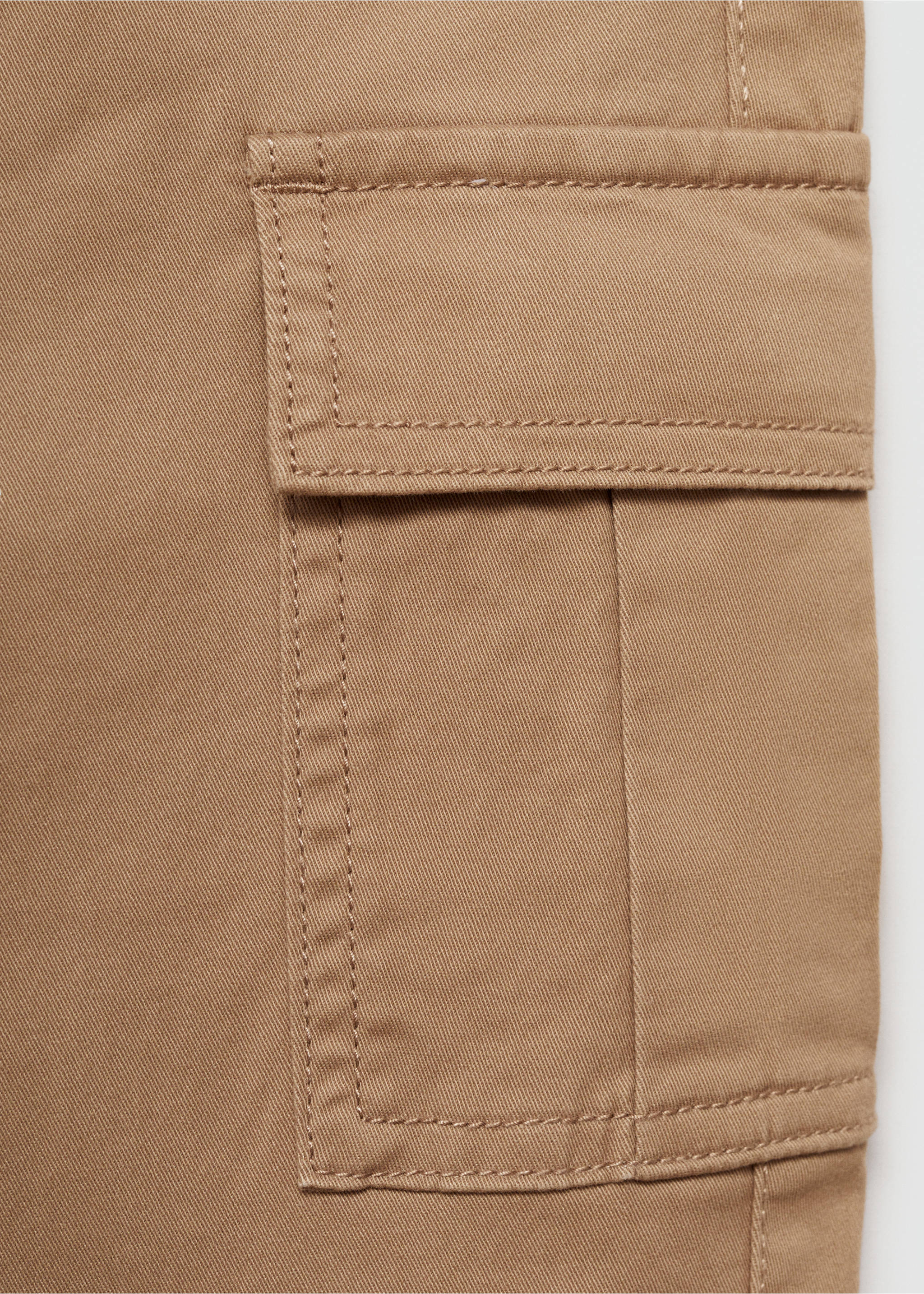 Straight-fit cargo pants - Details of the article 0, Medium Brown. Ref: 77024435-00.