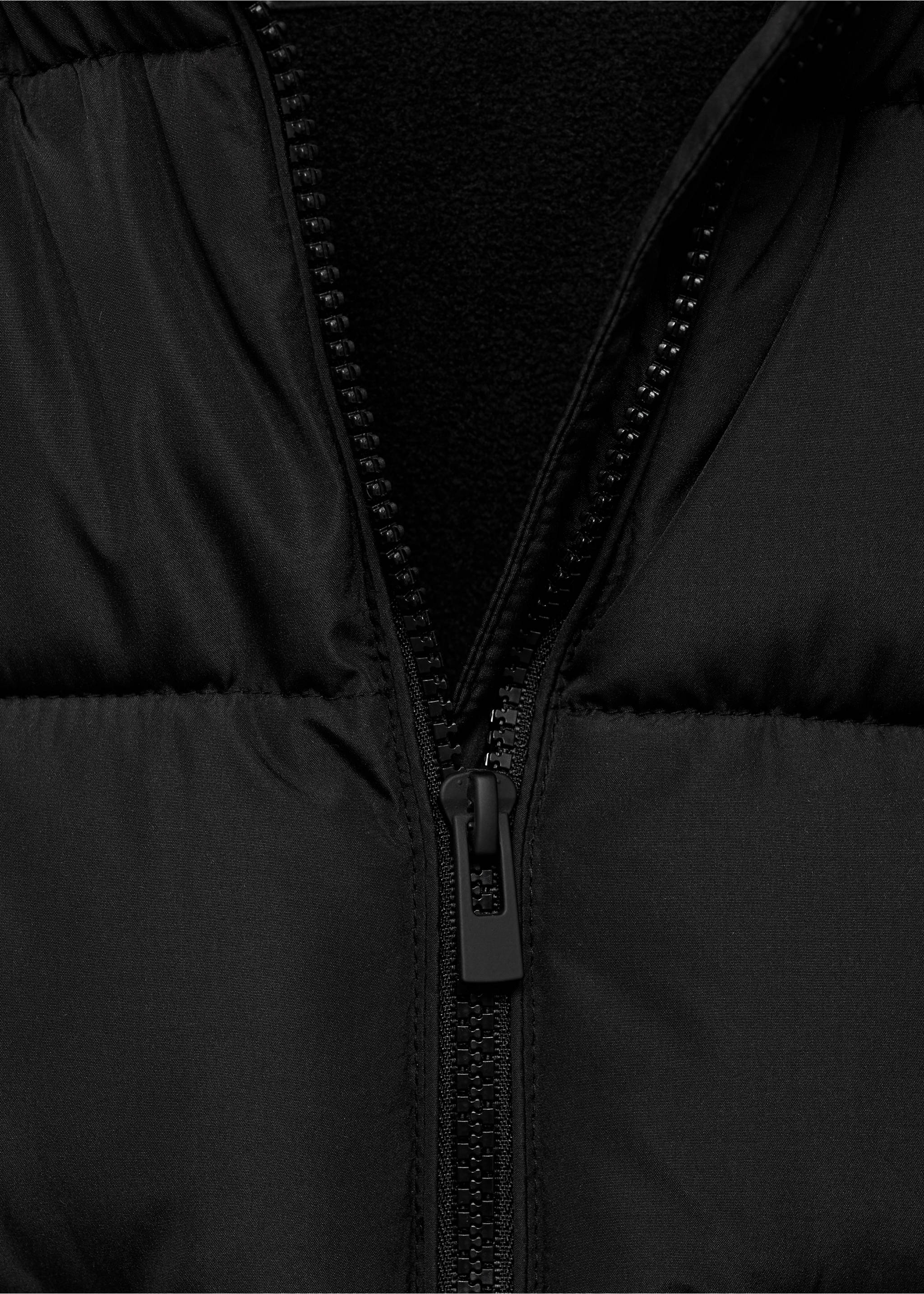 Long puffer vest - Details of the article 8, Black. Ref: 77024438-00.