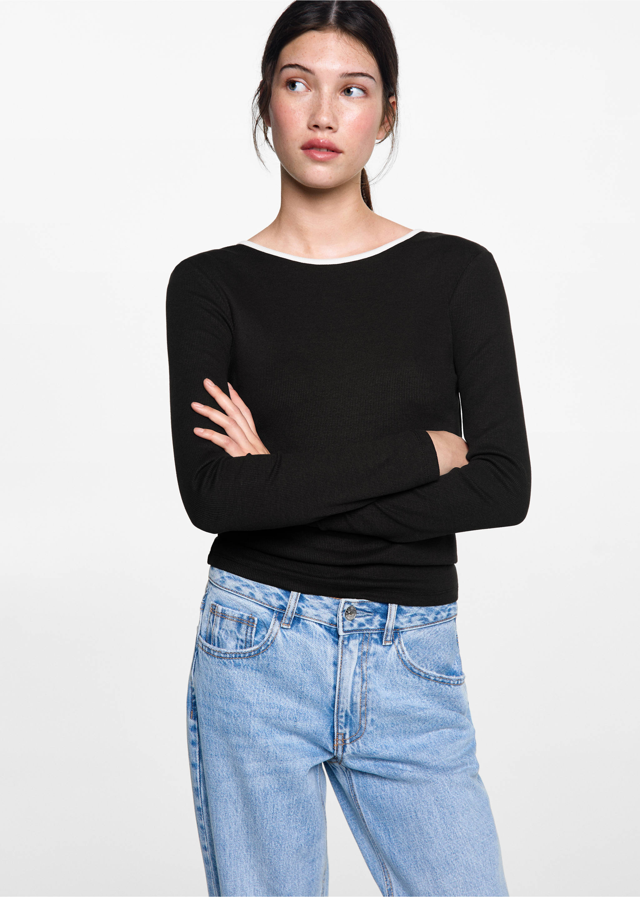 T-shirt jaspé - Plan moyen, Noir. Ref: 77024450-00.