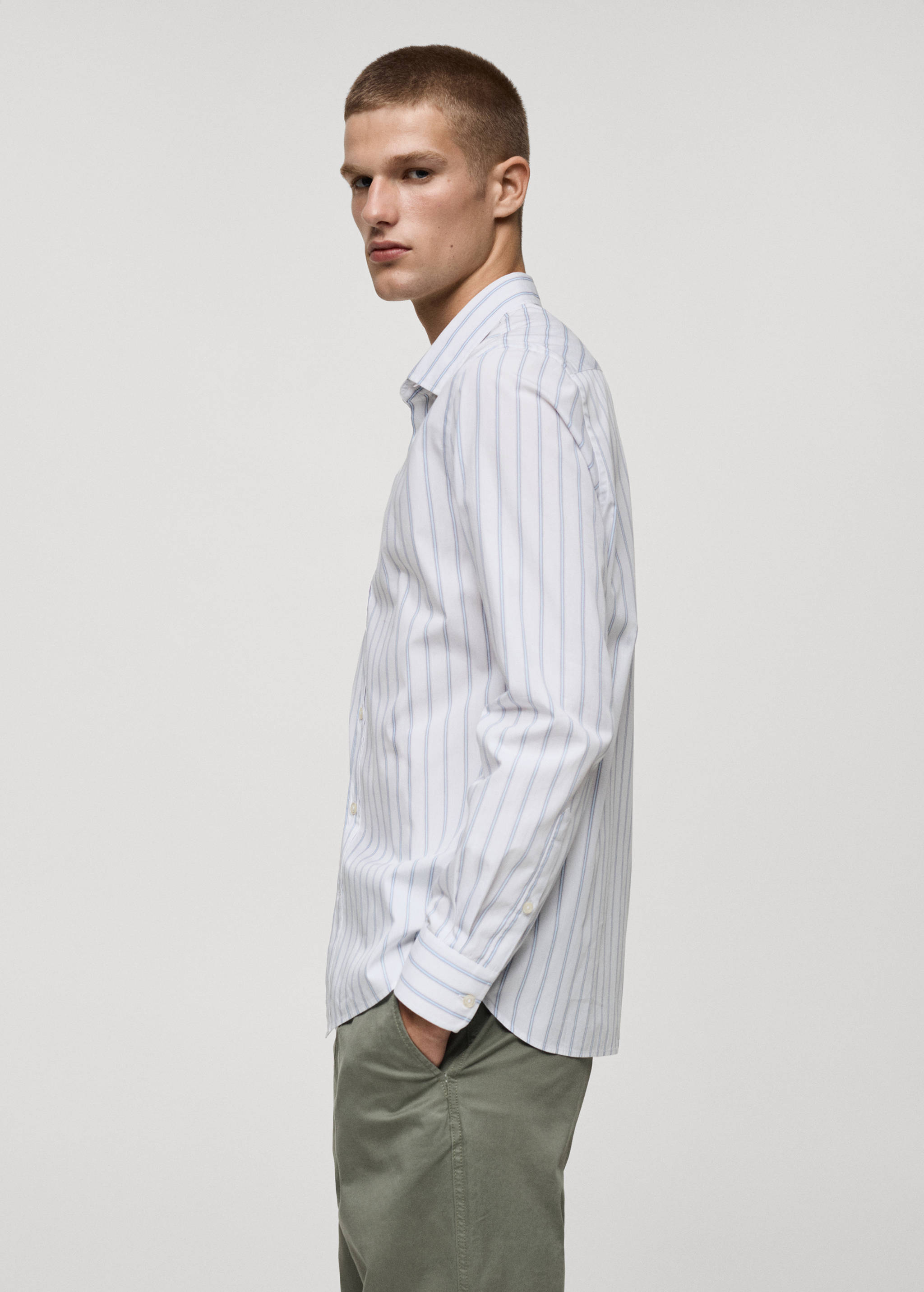 Regular-fit striped cotton shirt - Details of the article 2