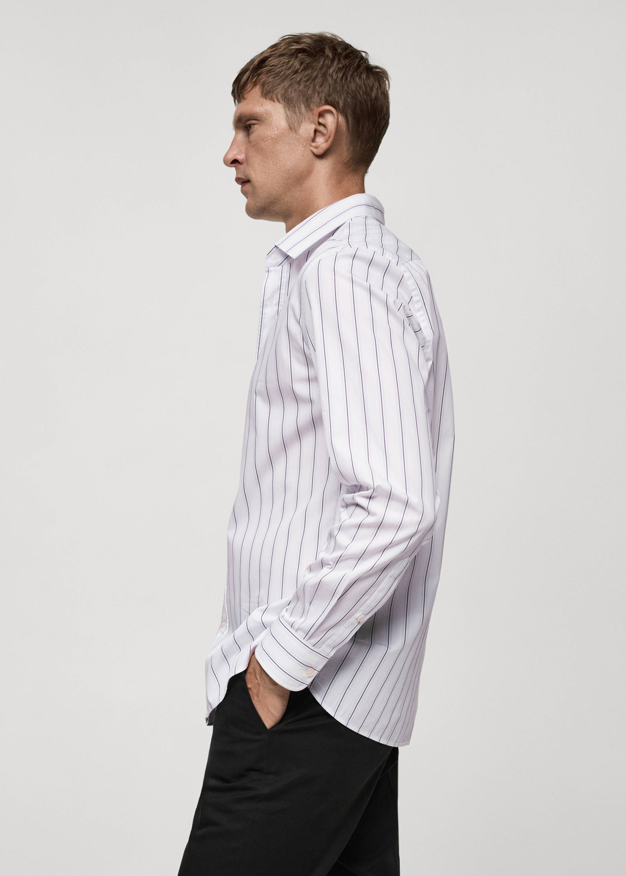 Regular-fit striped cotton shirt - Details of the article 2