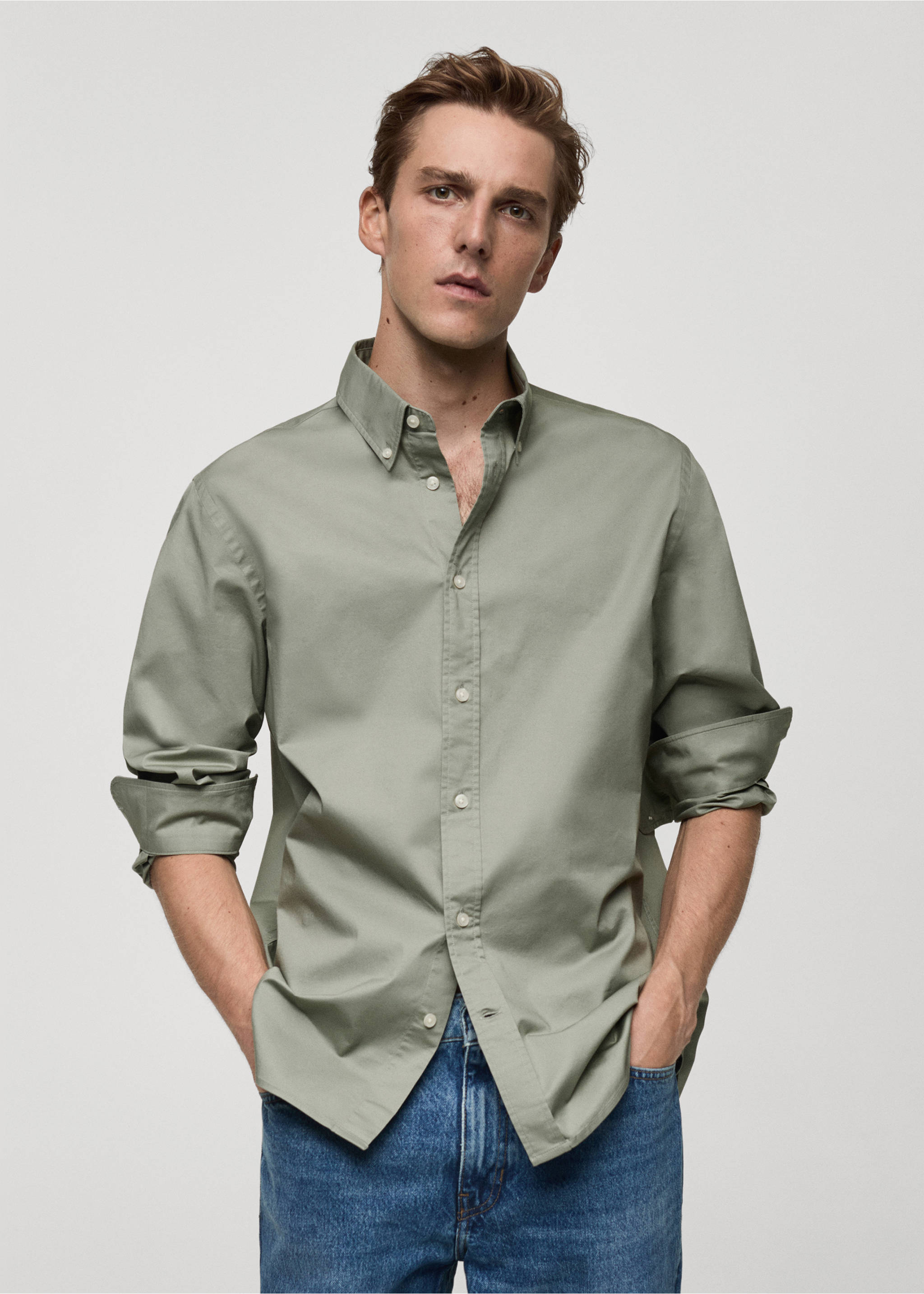 Chemise regular fit coton - Plan moyen, Kaki. Ref: 77024452-00.