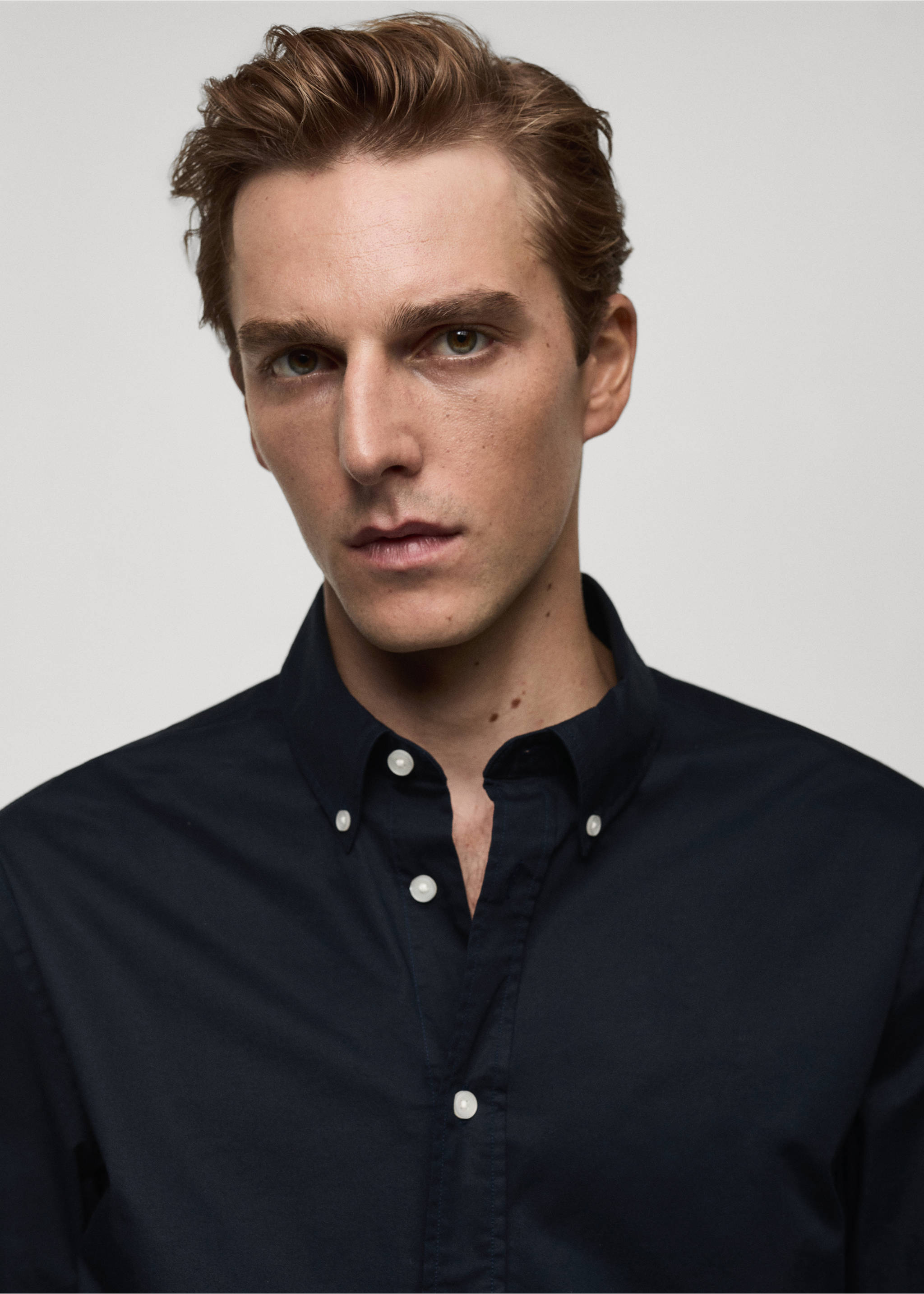 Regular fit cotton shirt - Details of the article 1, Dark Navy. Ref: 77024452-00.