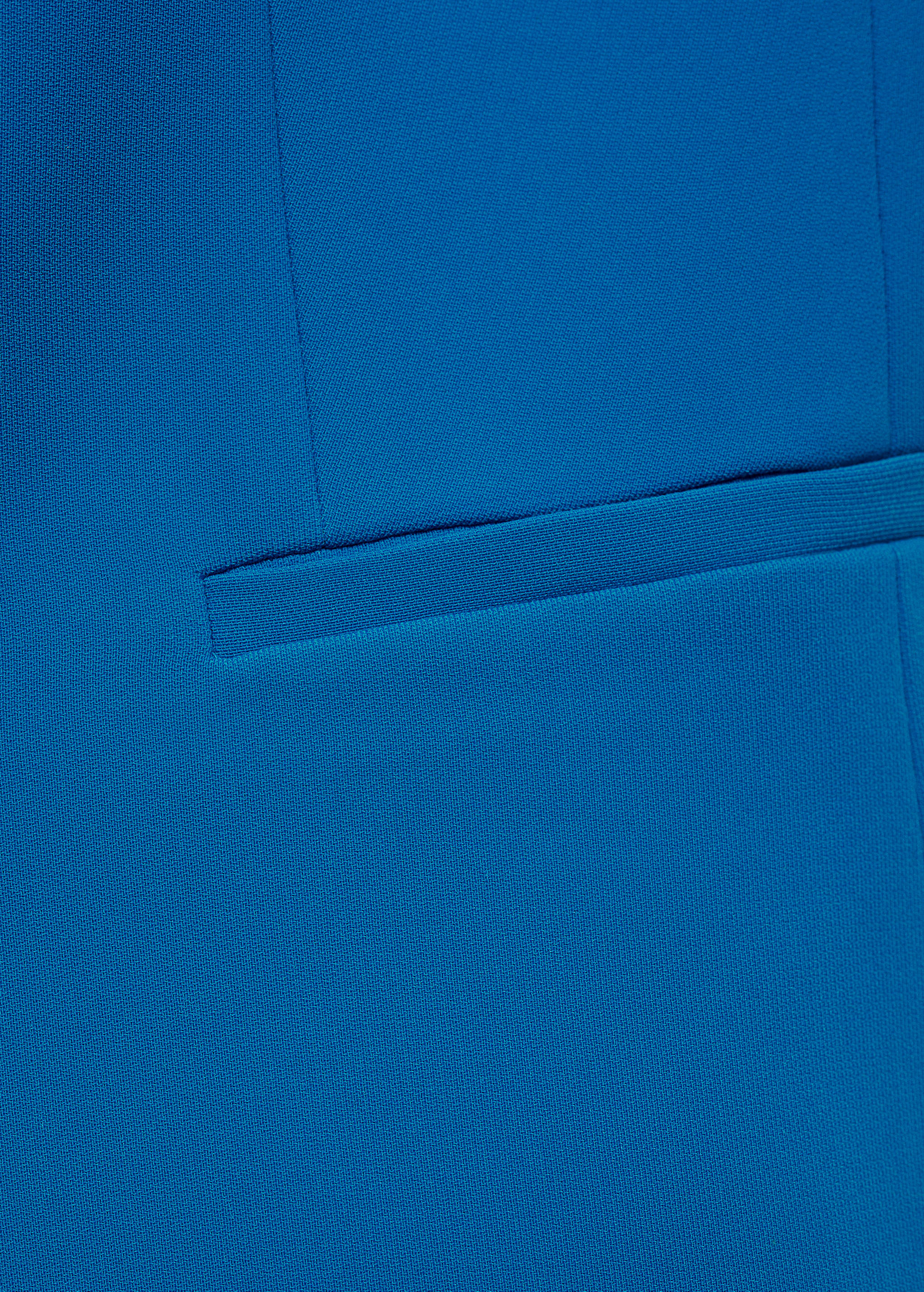 Halter-neck gilet with buttons - Details of the article 0