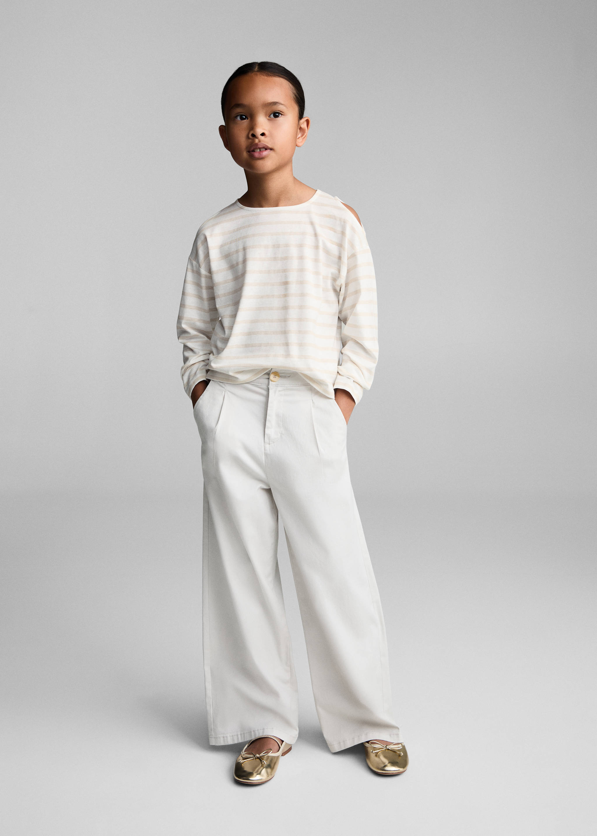 T-shirt i bomull bara axlar - Allmän bild