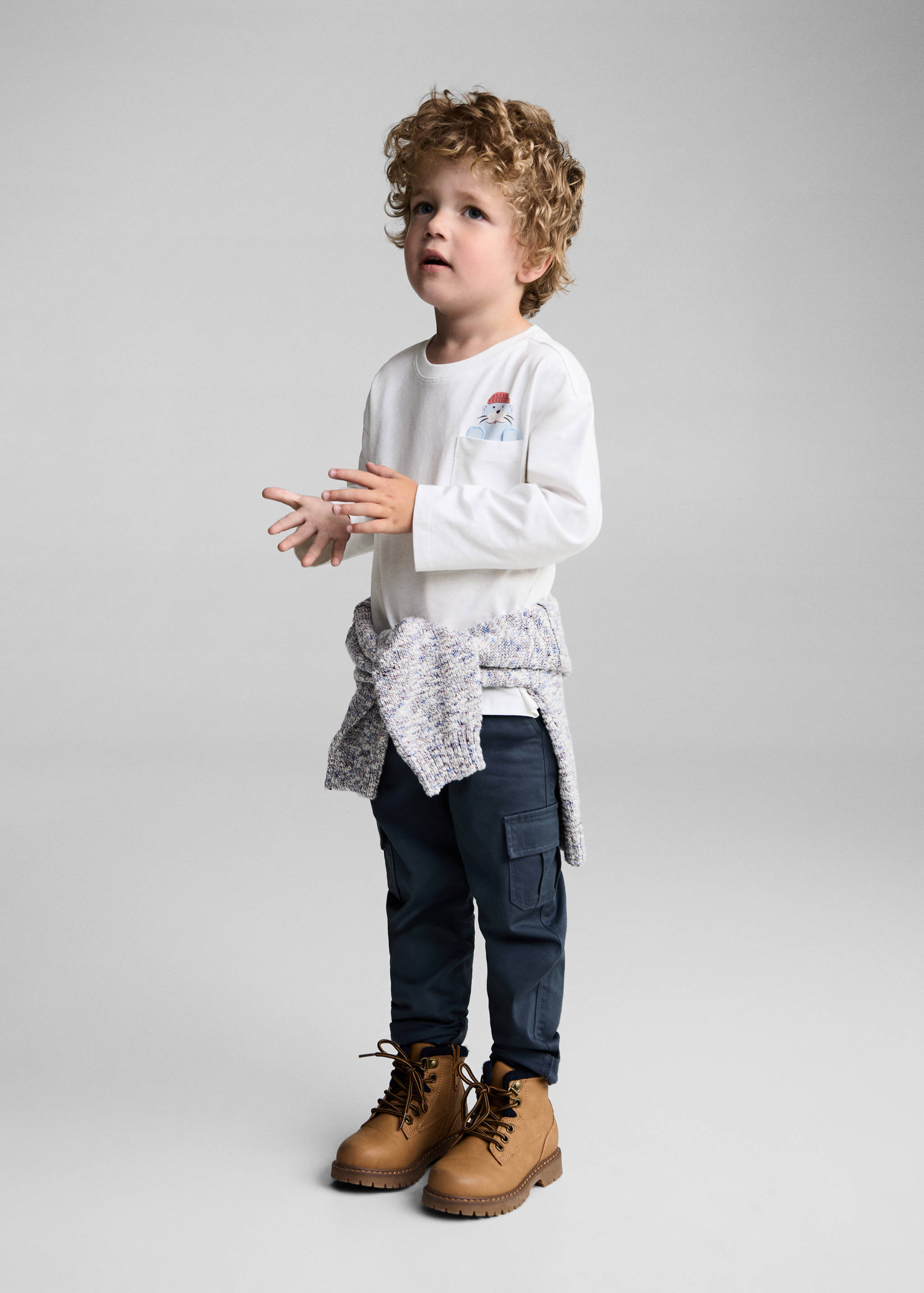 Μπλούζα βαμβακερή κεντητή λεπτομέρεια - Γενικό πλάνο