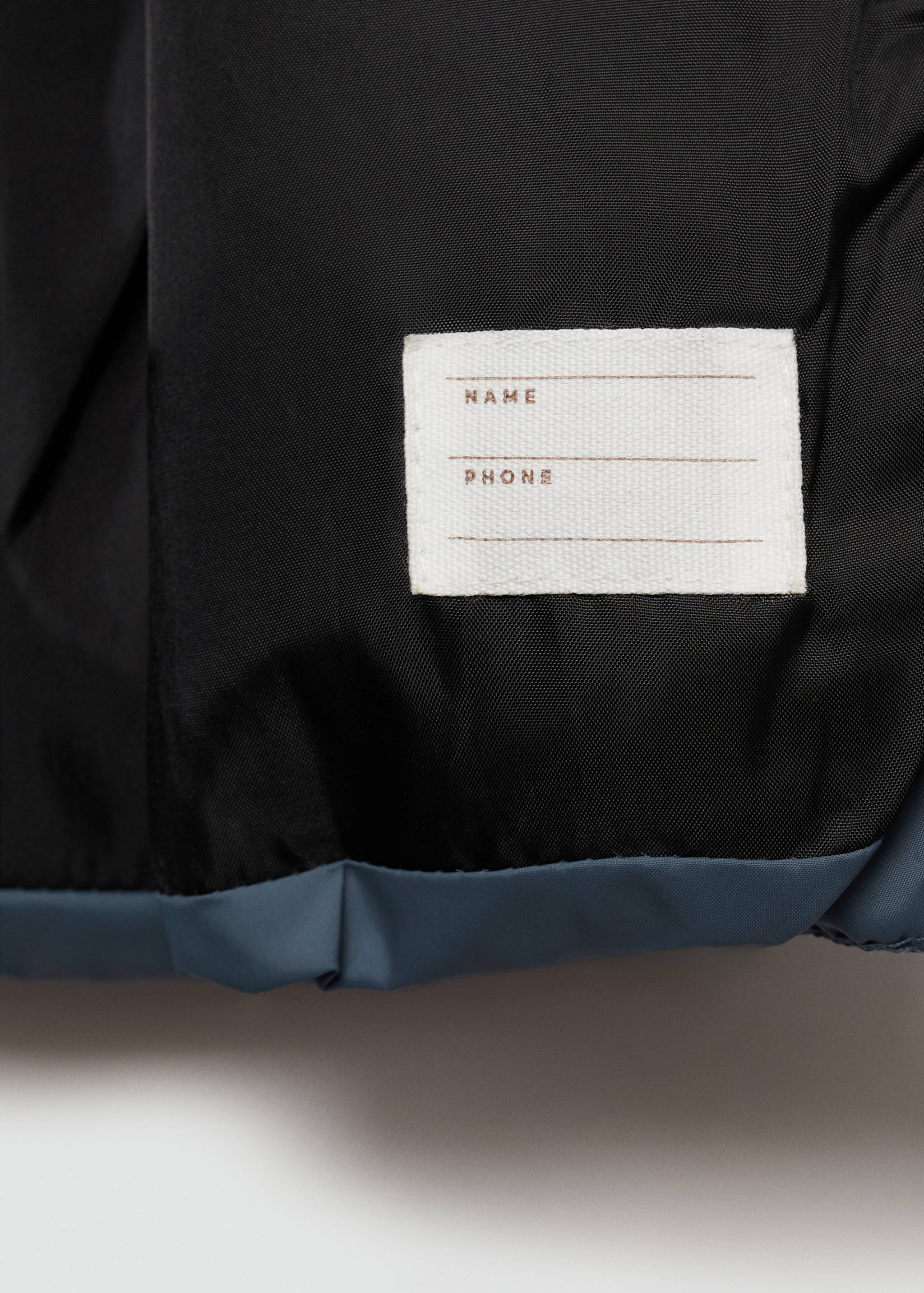 Quilted vest with pockets - Details of the article 0