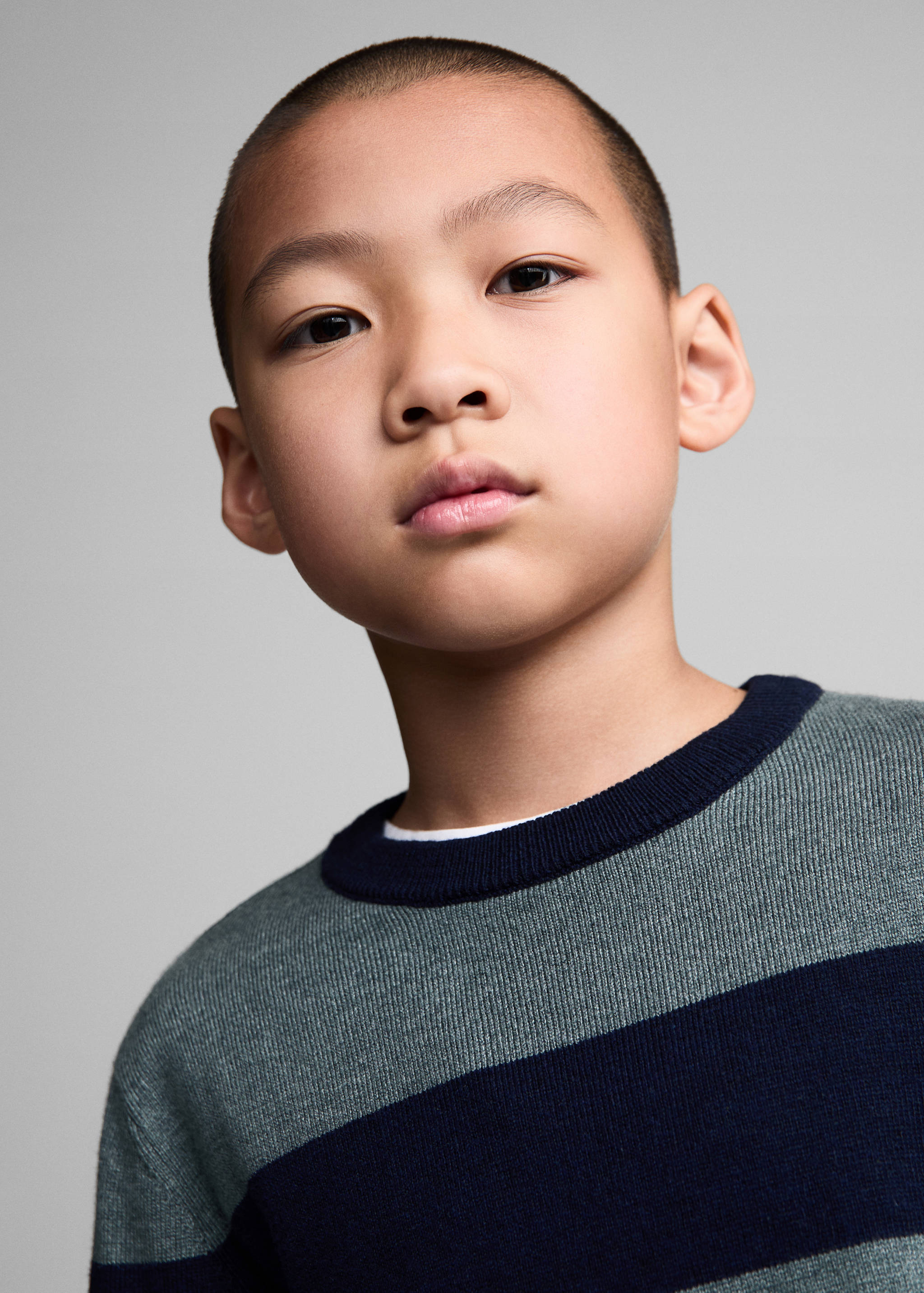 Knit striped sweater - Details of the article 1