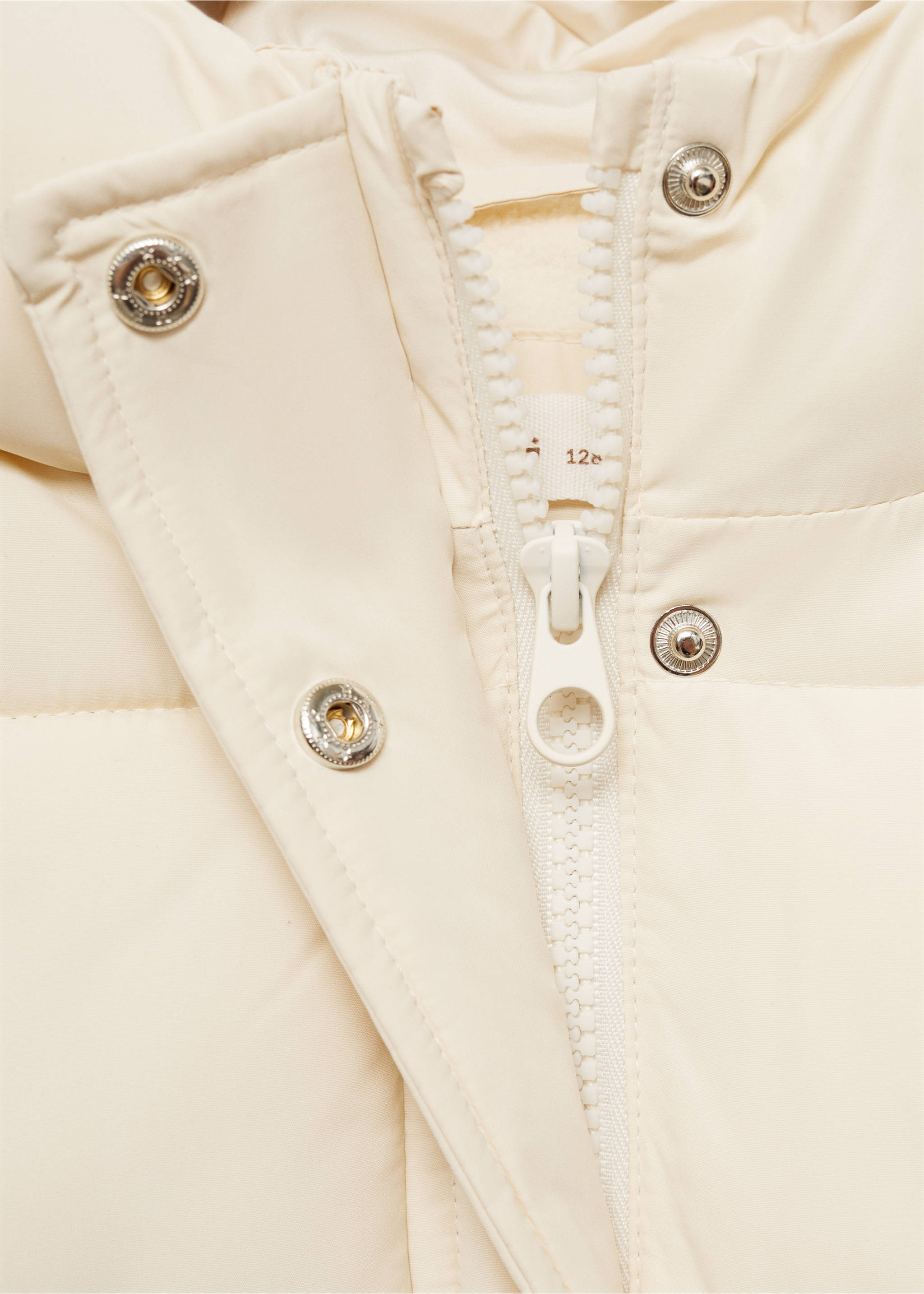 Padded anorak with shearling lining - Details of the article 8, Ecru. Ref: 77025148-00.