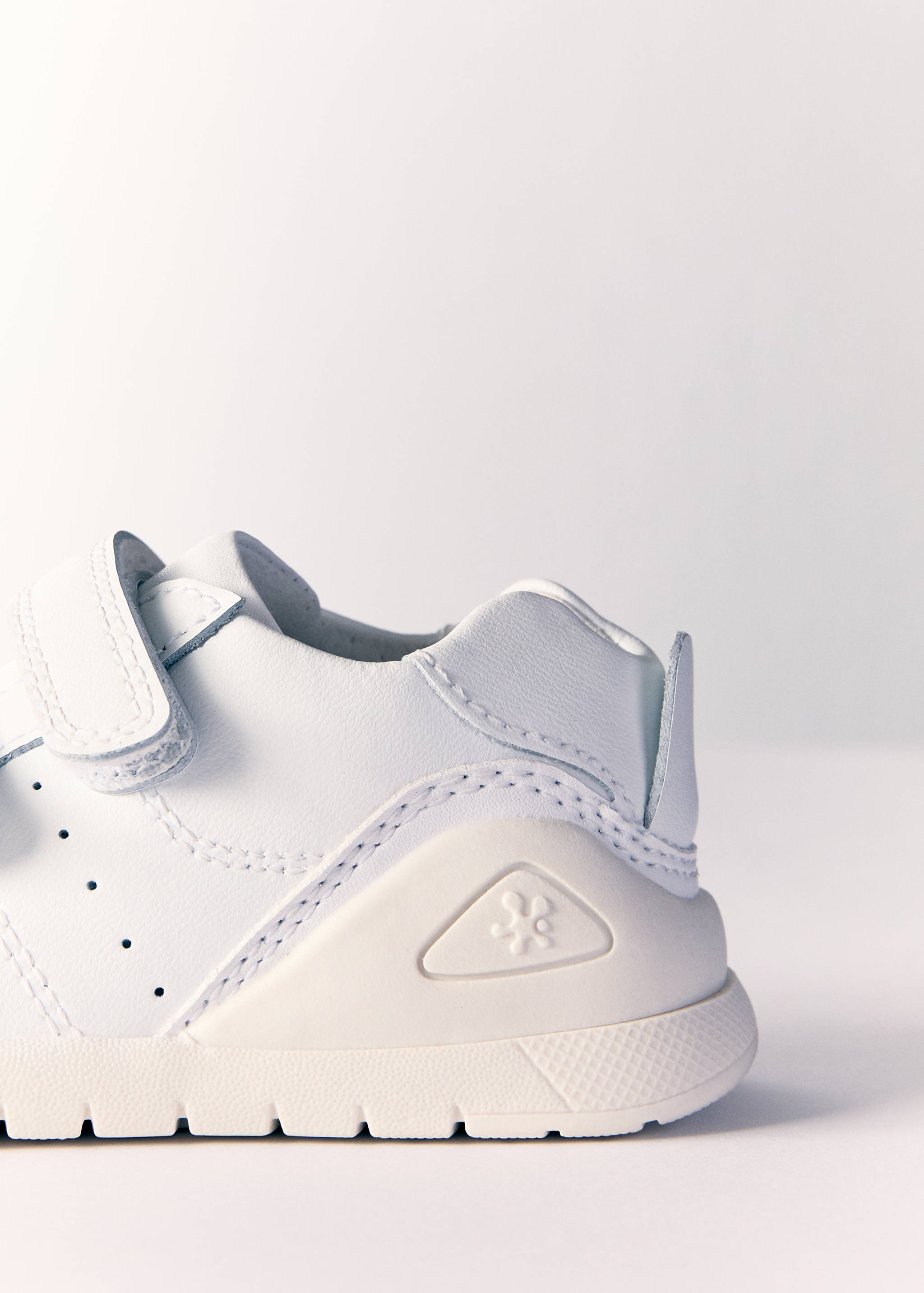 Biomecanics leather trainers - Details of the article 1