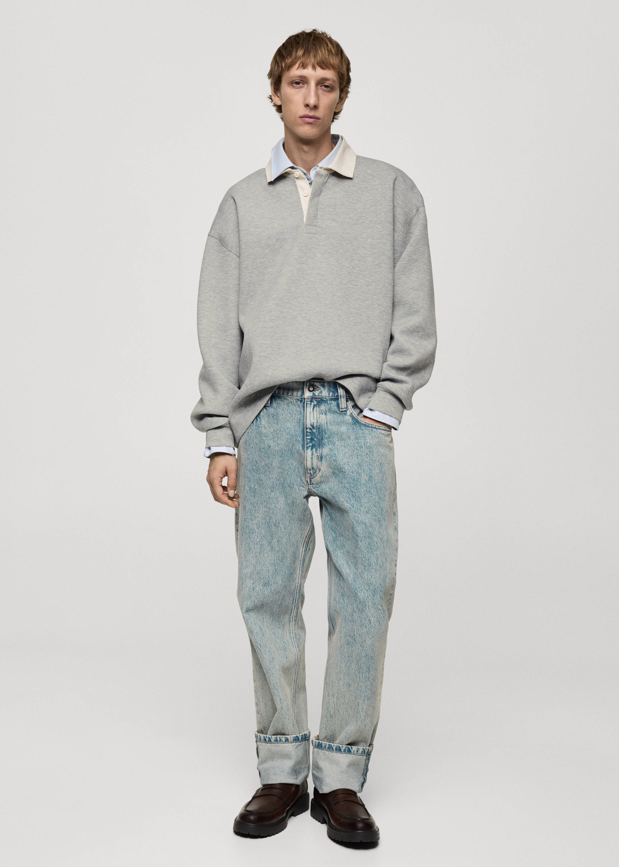 Laza vonaló, póló szabású melegítőfelső - Általános sík