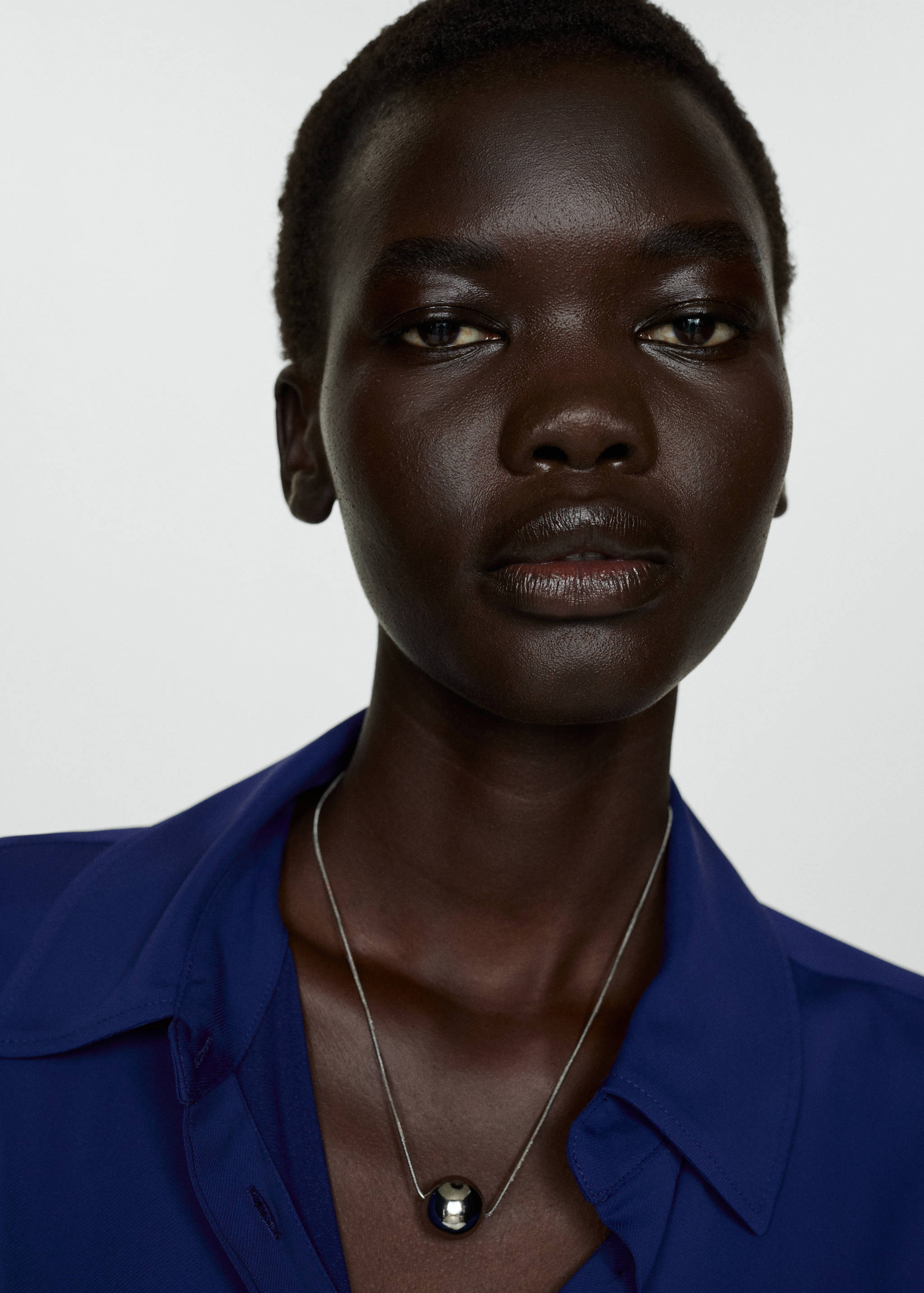 Fluid long-sleeved shirt - Details of the article 1