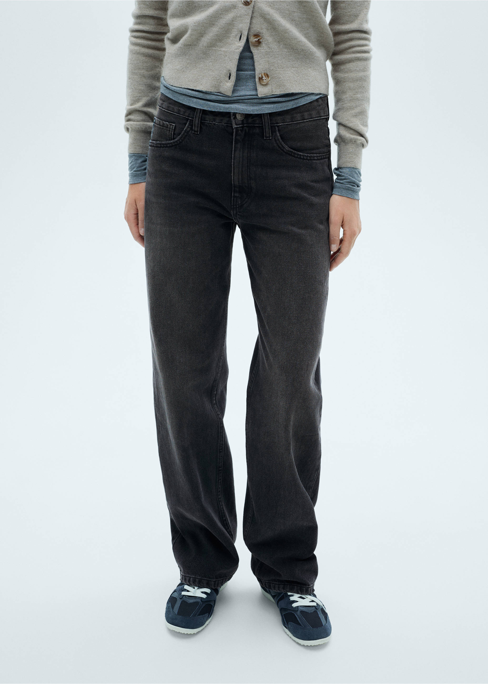 Mid-rise straight jeans - Details of the article 1, Black denim. Ref: 77025653-00.