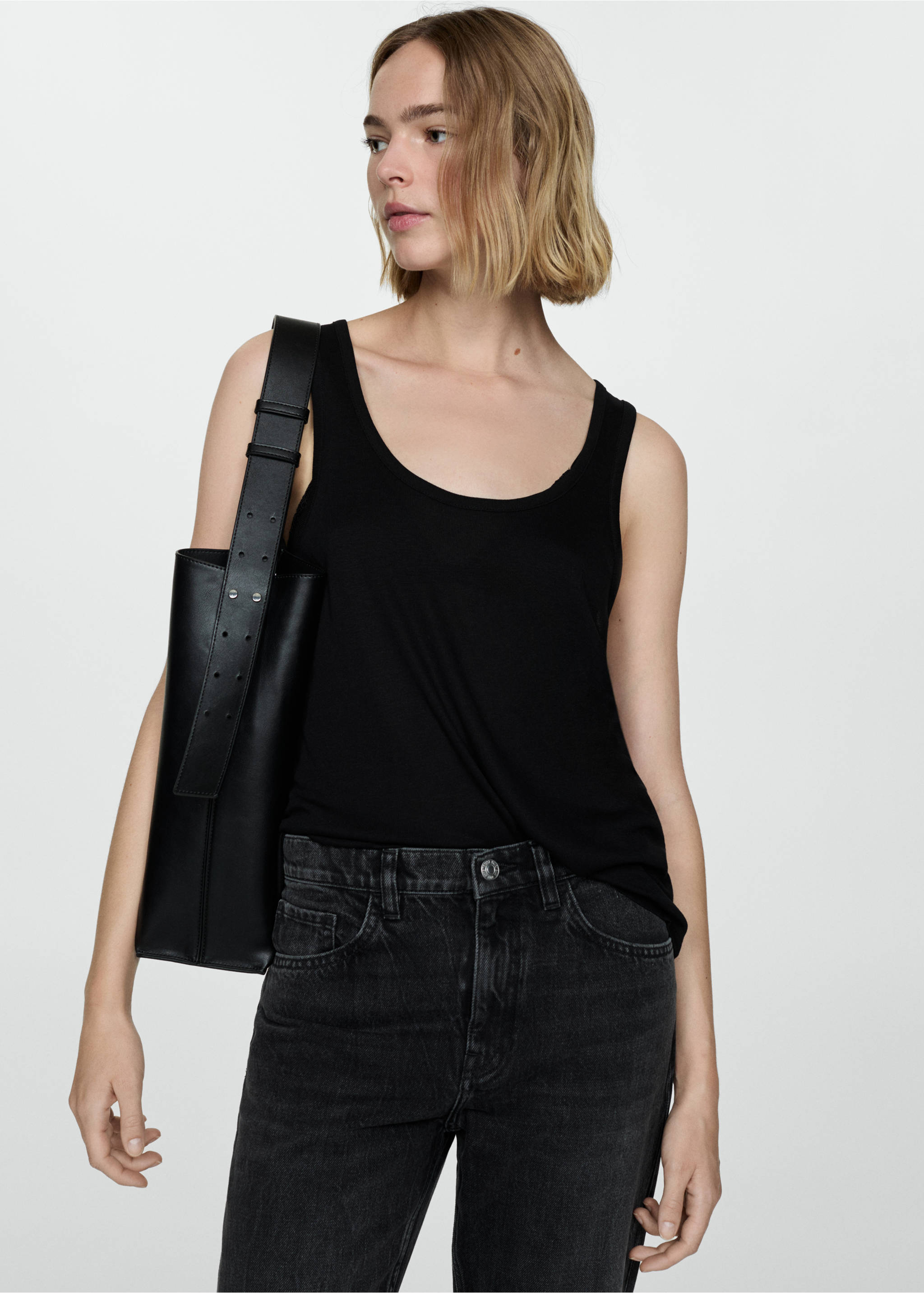 Turned-up straight jeans - Details of the article 1, Black denim. Ref: 77025654-00.