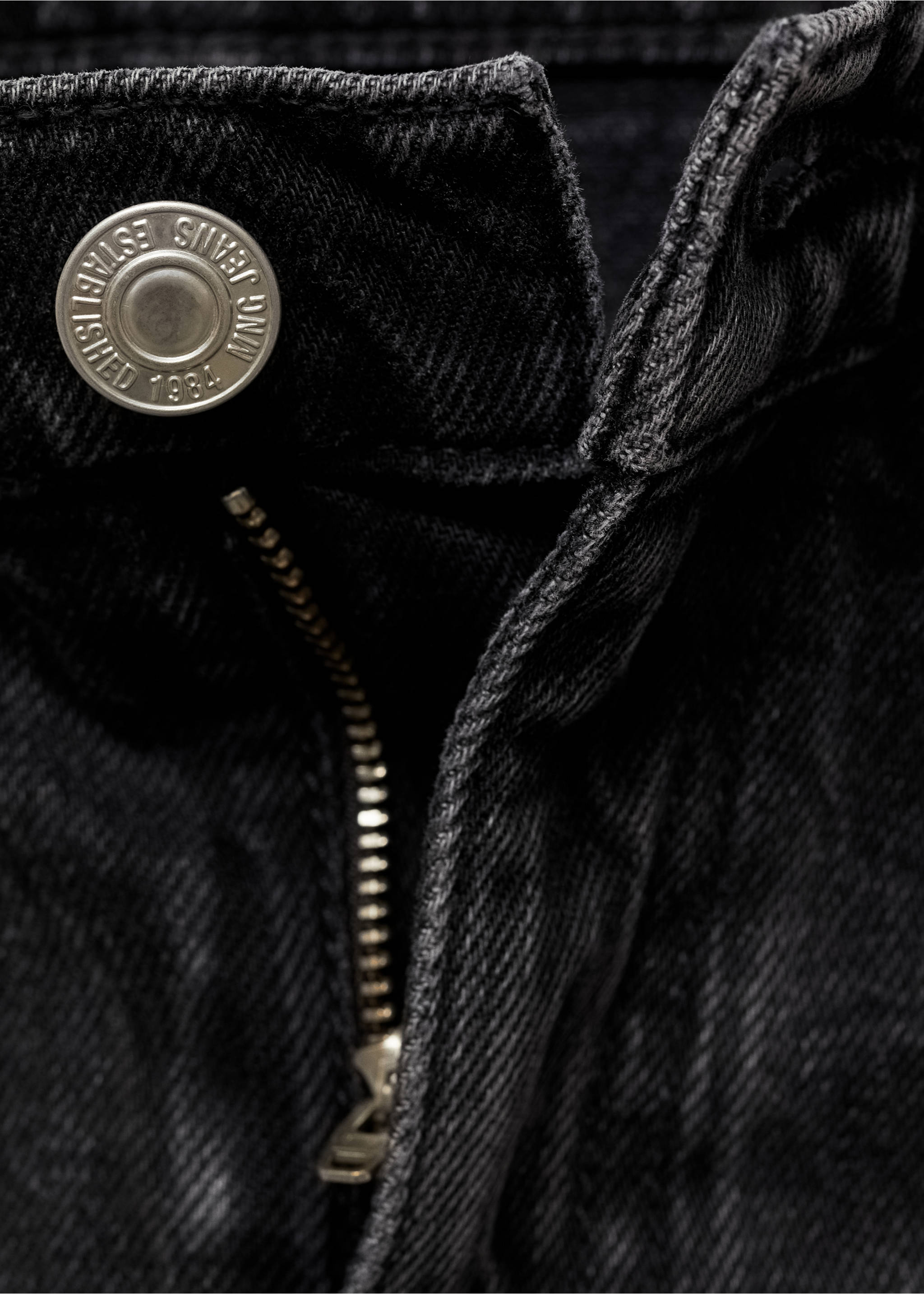 Turned-up straight jeans - Details of the article 8, Black denim. Ref: 77025654-00.