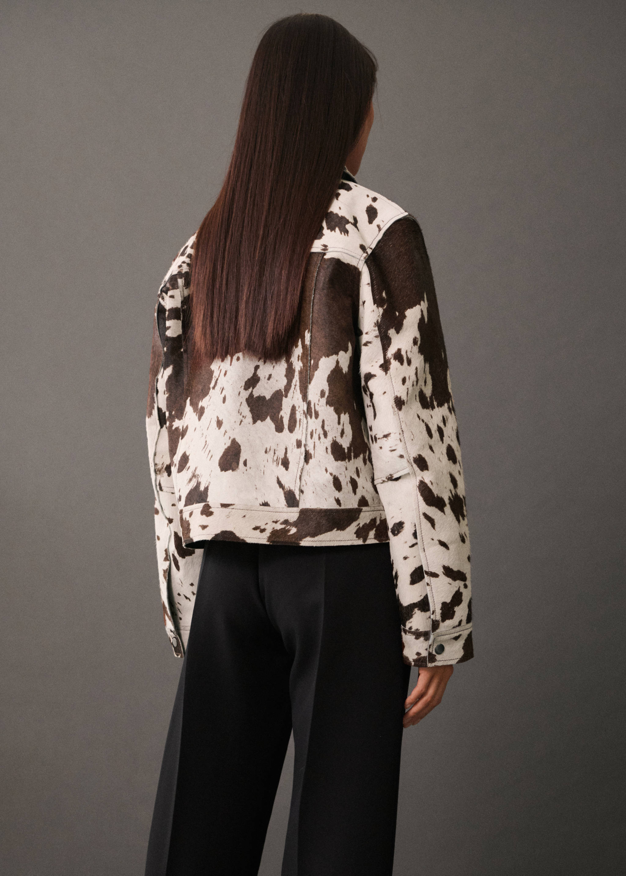 Veste 100 % cuir imitation fourrure - Verso de l’article