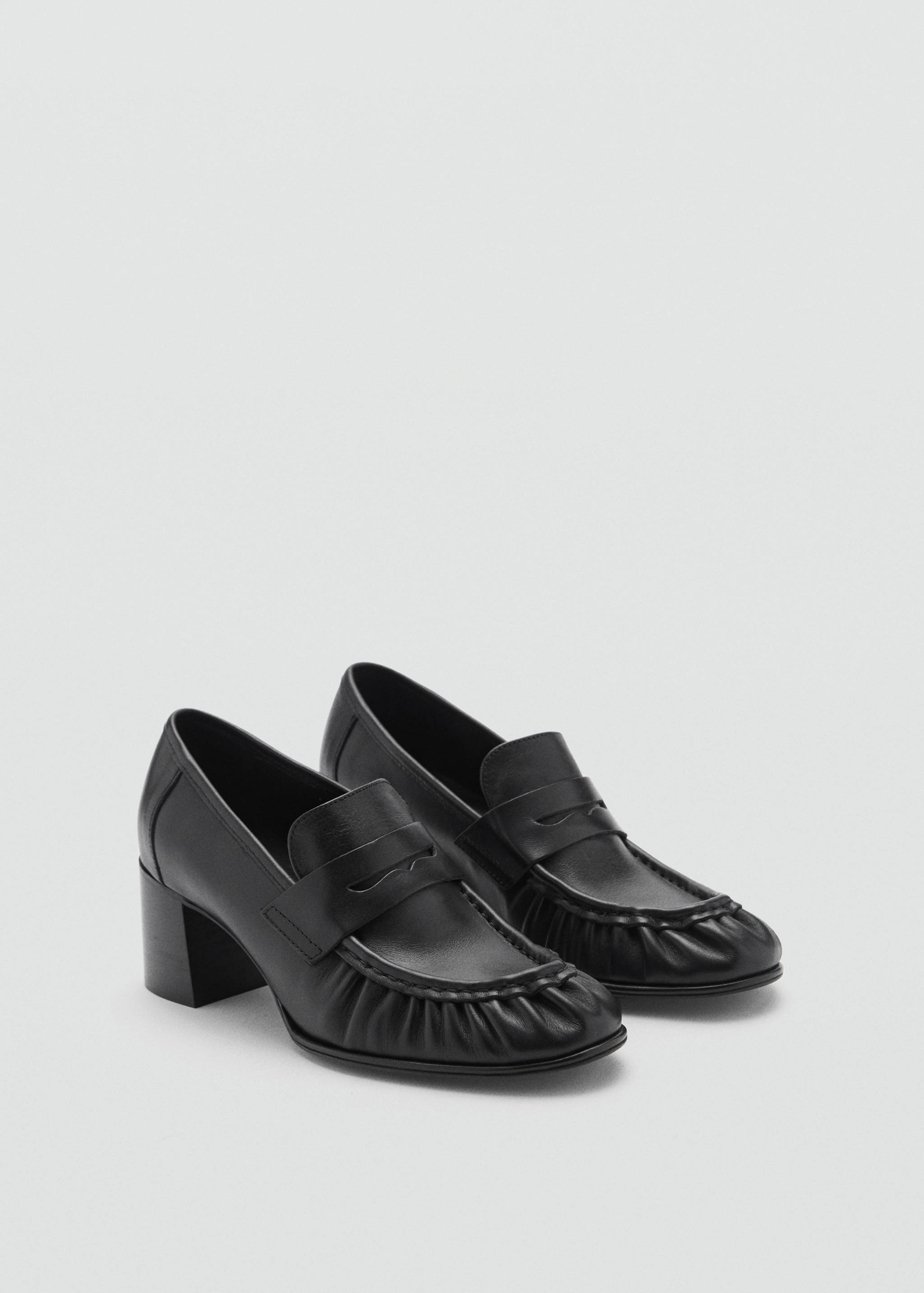Heeled leather loafers with pleat detail - Medium plane