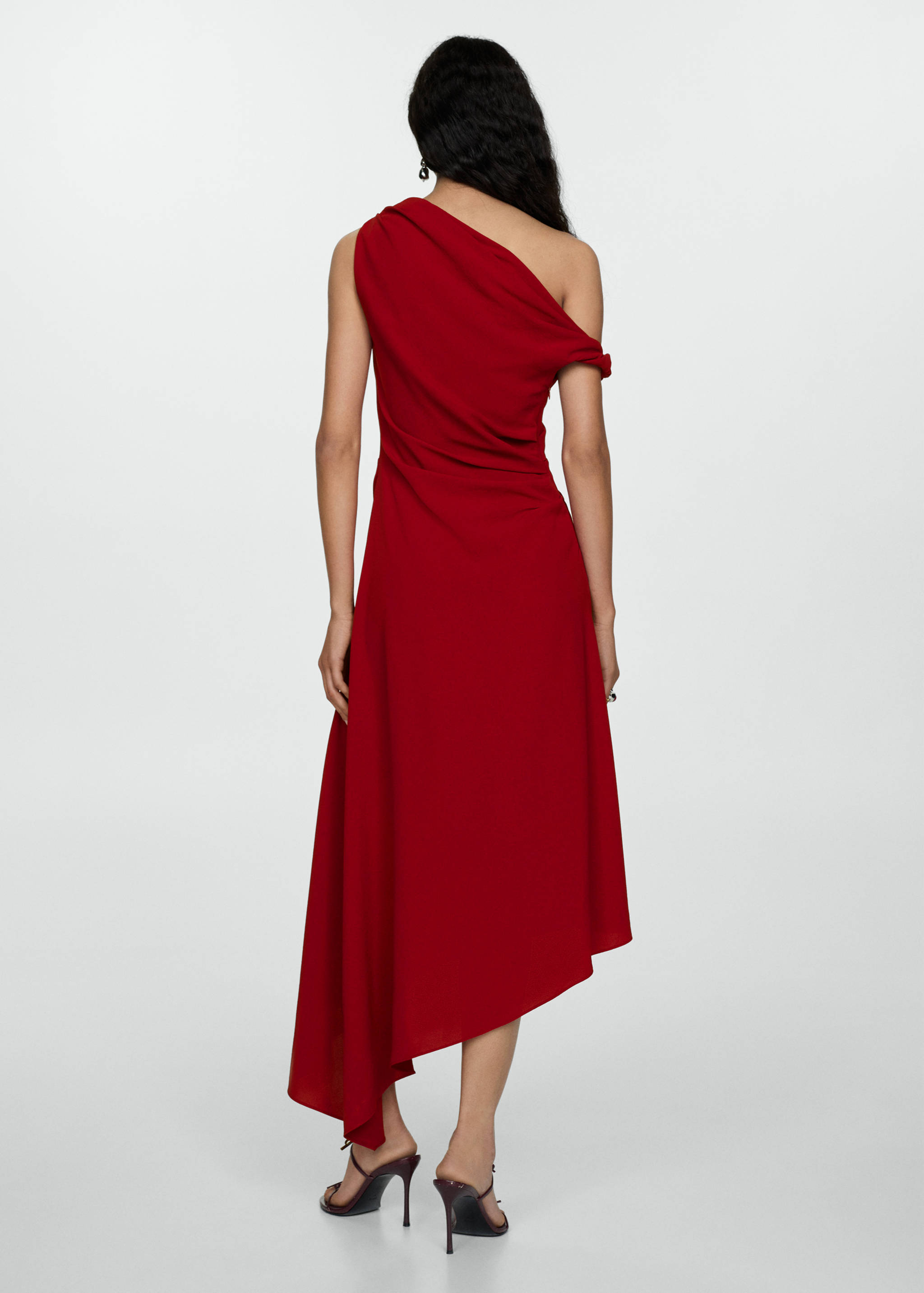 Asymmetrical pleated dress - Reverse of the article