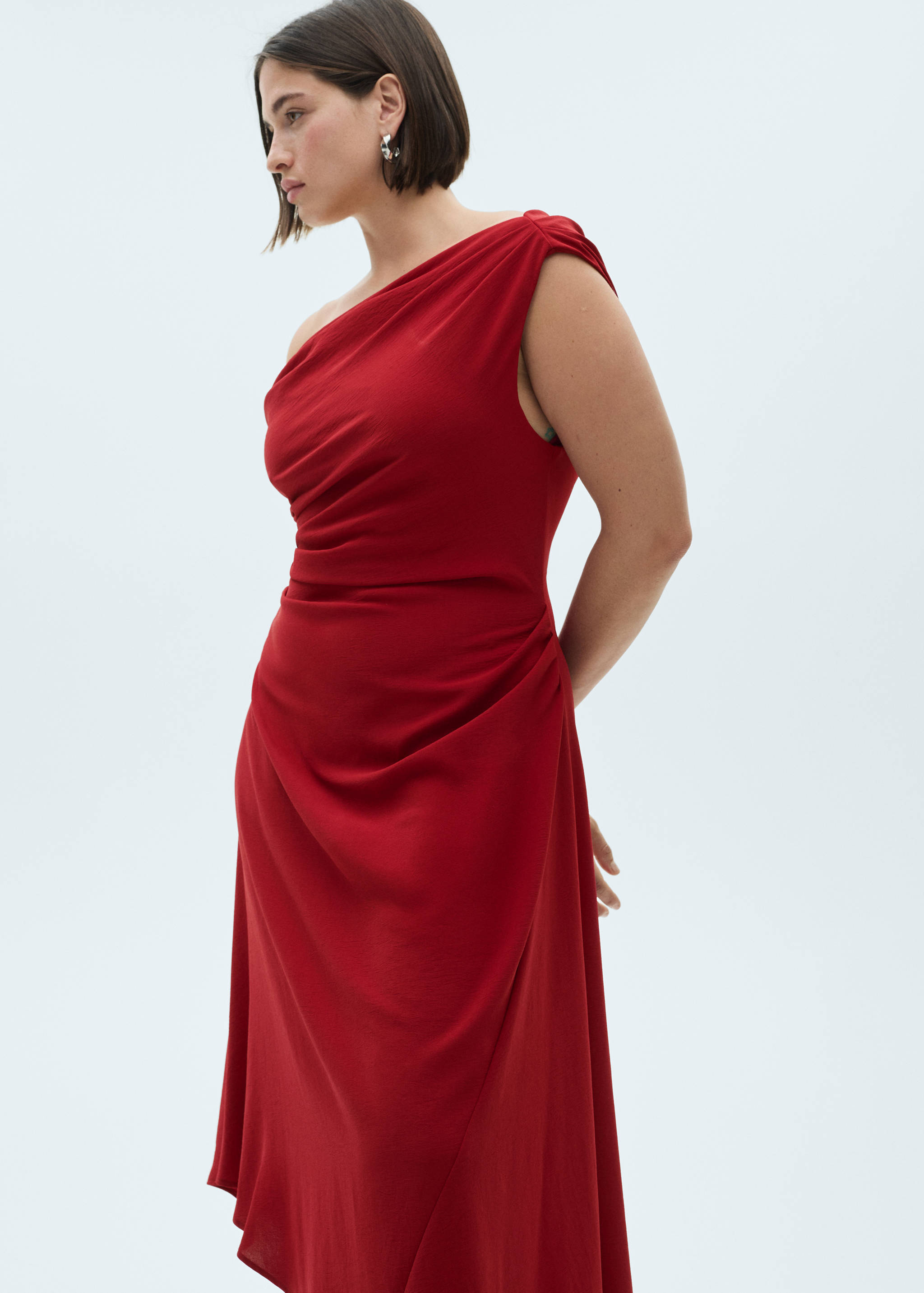 Asymmetrical pleated dress - Details of the article 5