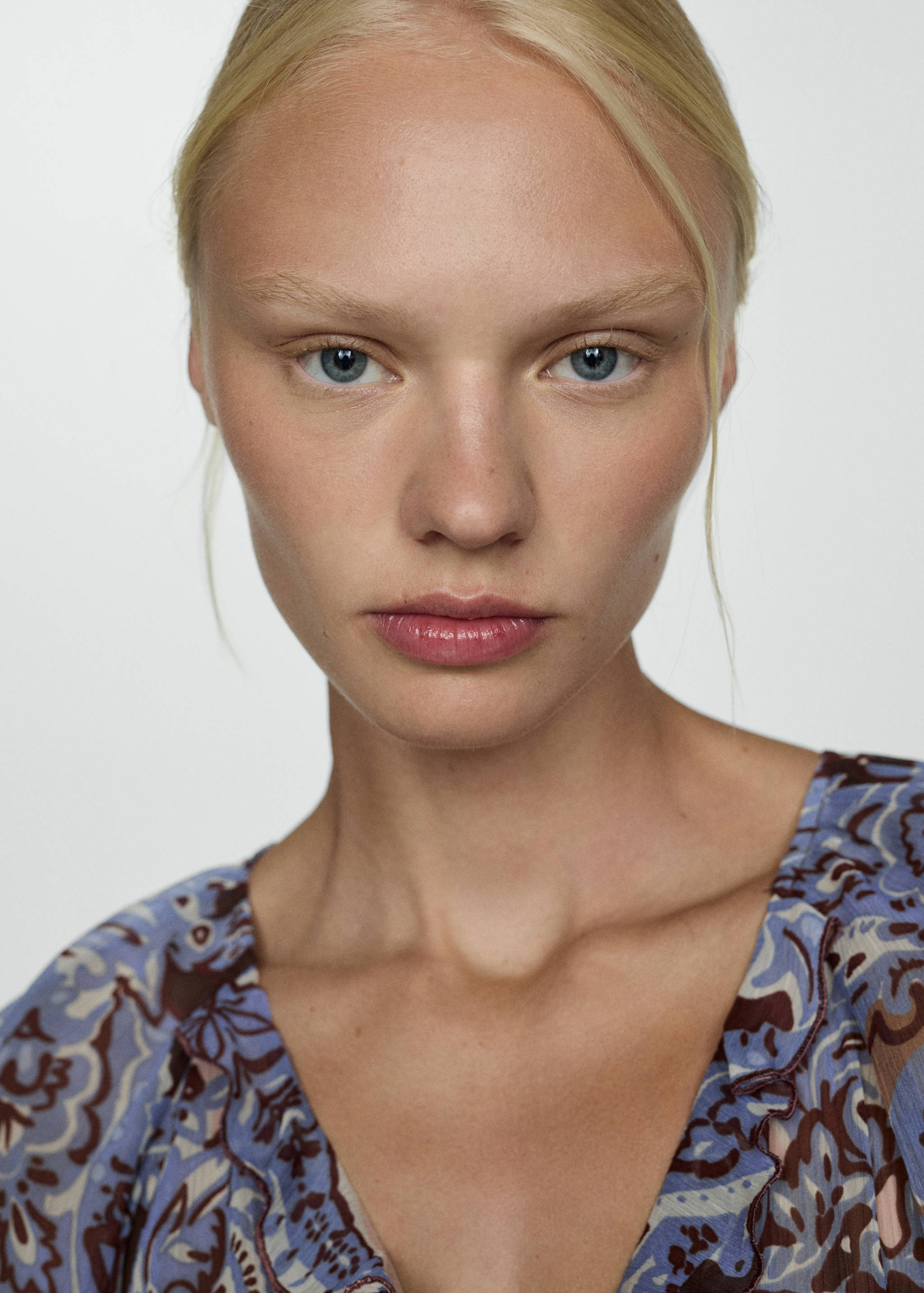 Sukienka ze wzorem paisley i falbankami - Szczegóły artykułu 1