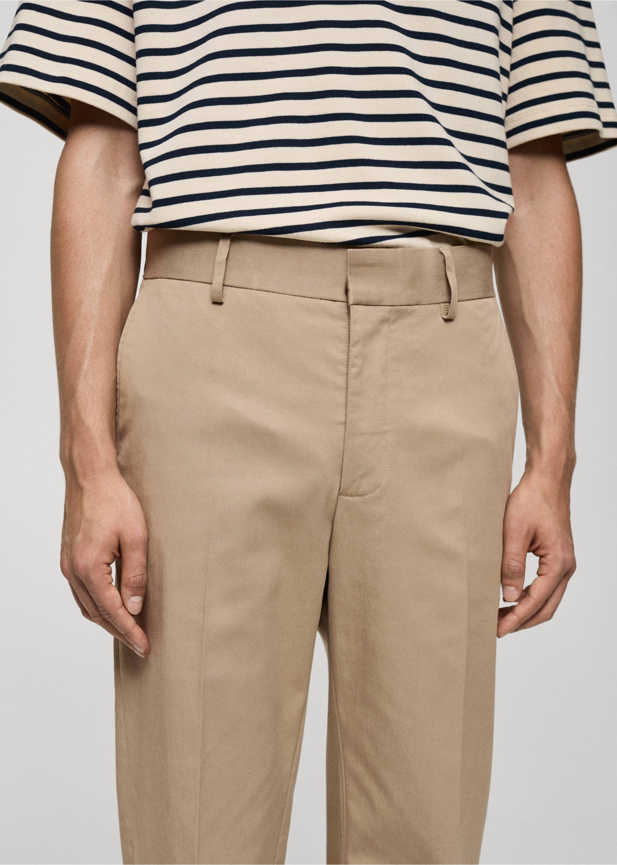 Regular-fit tencel cotton trousers - Details of the article 1, Medium Brown. Ref: 77025967-00.