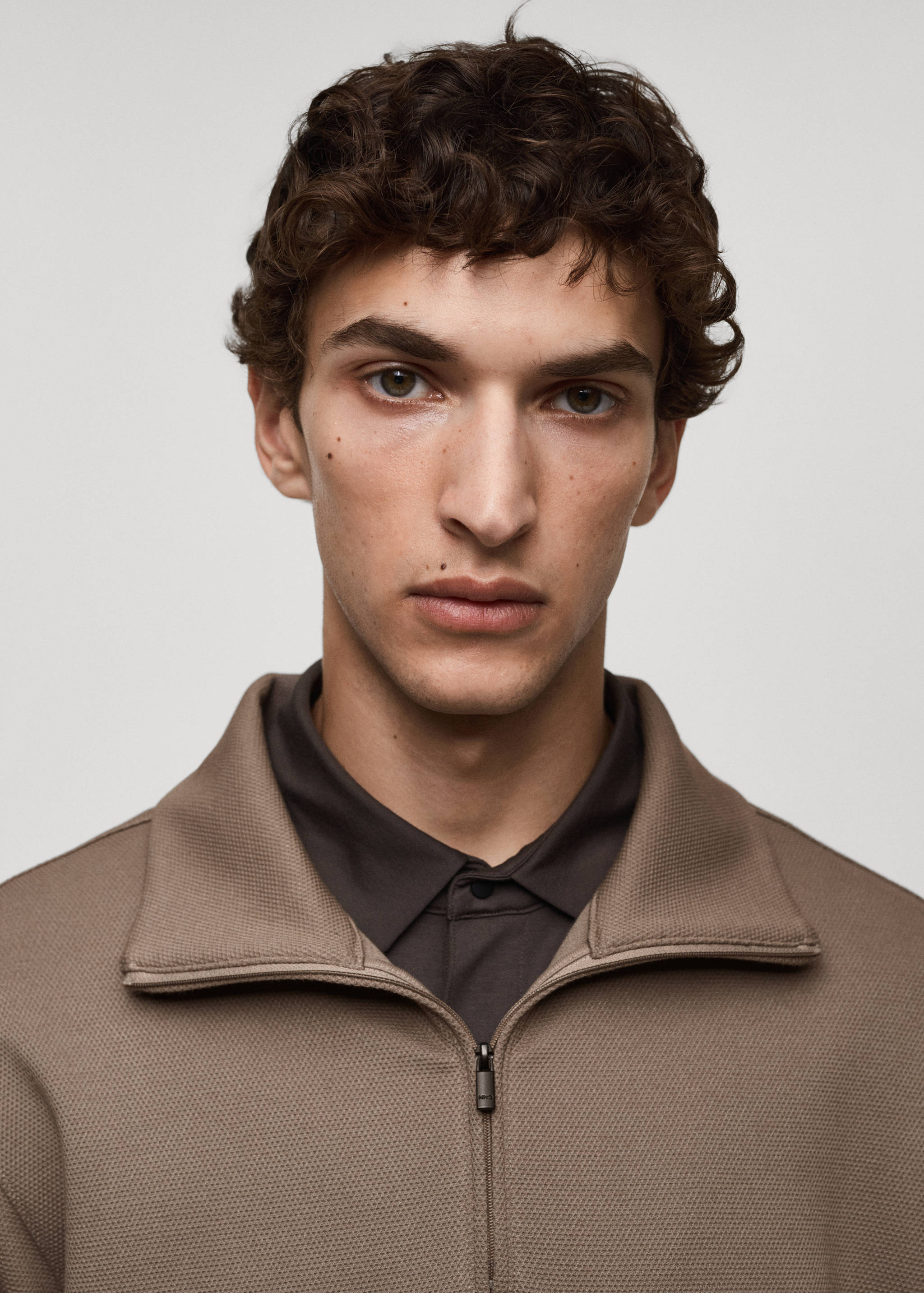 Sweatshirt with anti-odour technology and zip - Details of the article 1