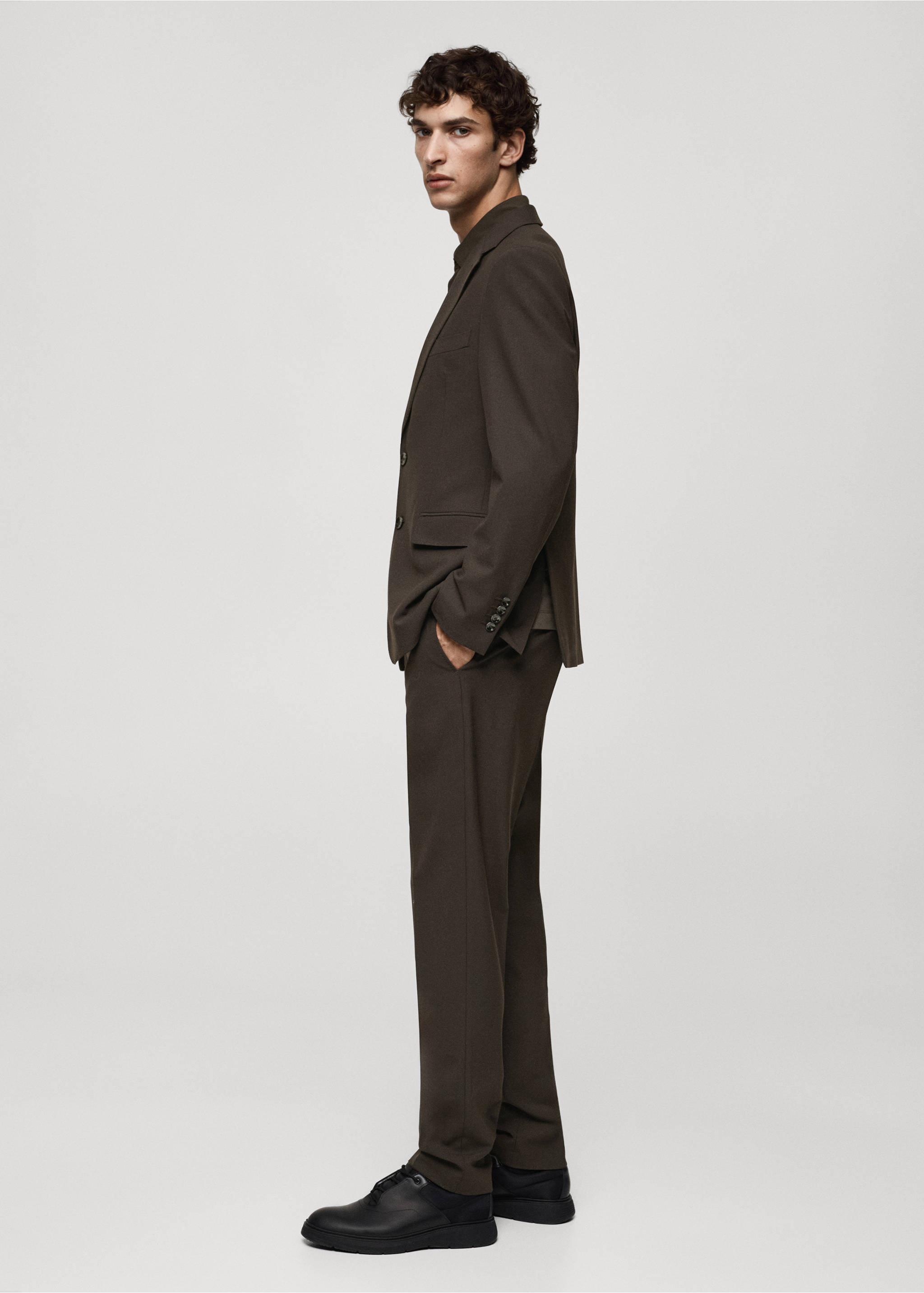 Crease-resistant wool suit jacket - Details of the article 2, Brown. Ref: 77025972-00.