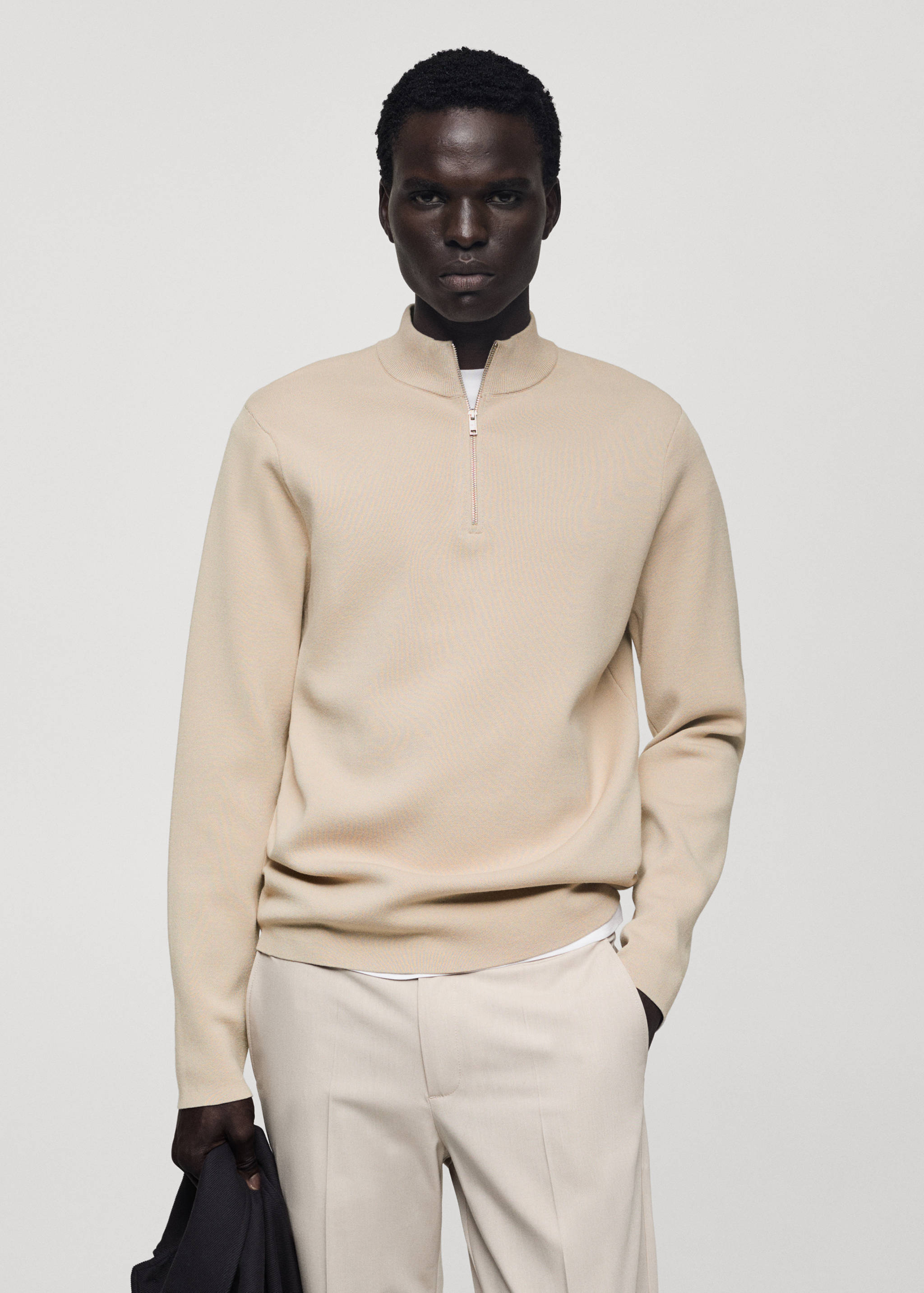Medium-knit sweater with zip-up perkins neck - Medium plane