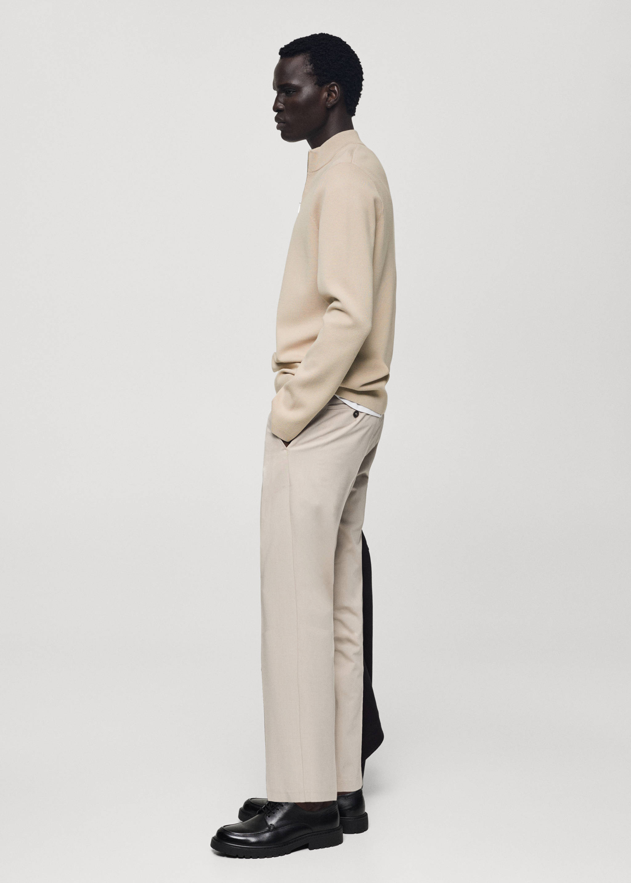 Medium-knit sweater with zip-up perkins neck - Details of the article 2