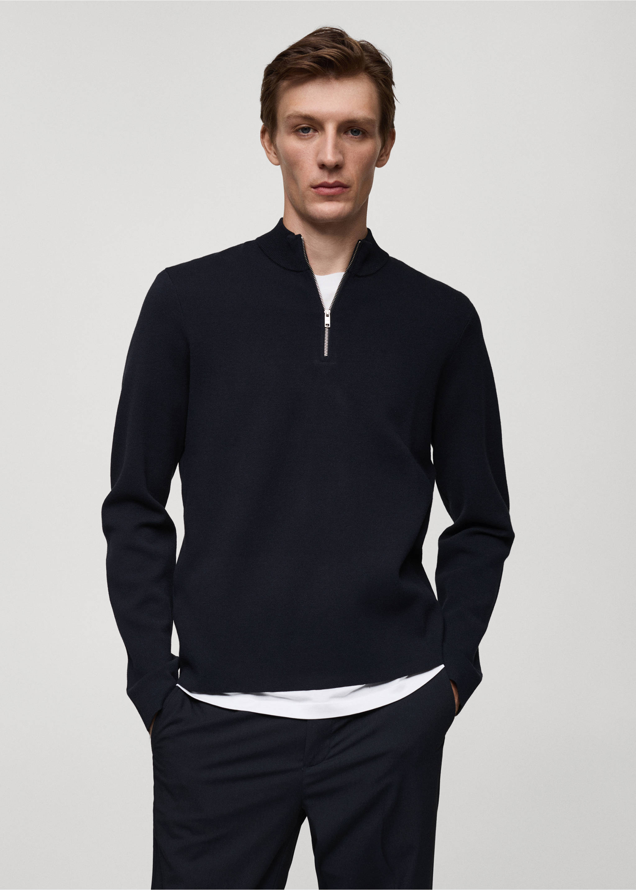 Medium-knit sweater with zip-up perkins neck - Medium plane, Dark Navy. Ref: 77025975-00.