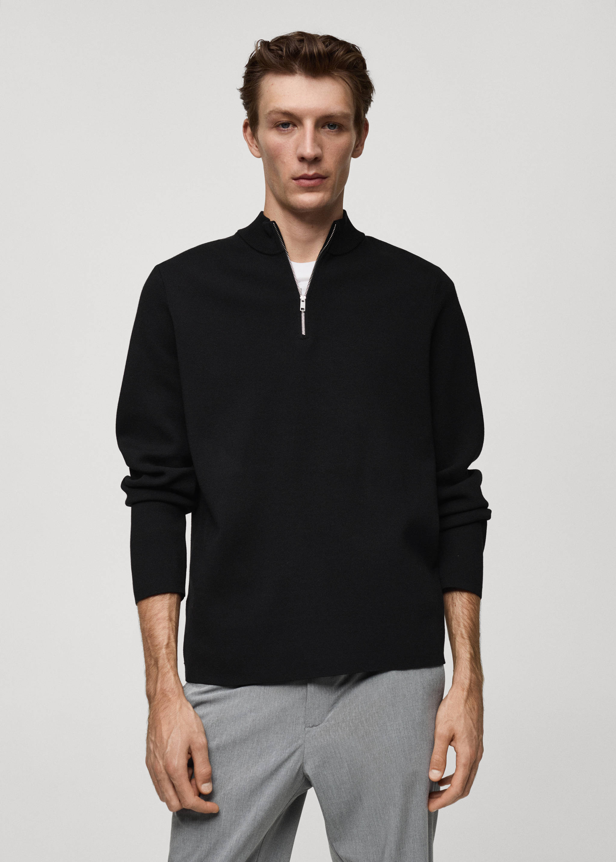 Medium-knit sweater with zip-up perkins neck - Medium plane